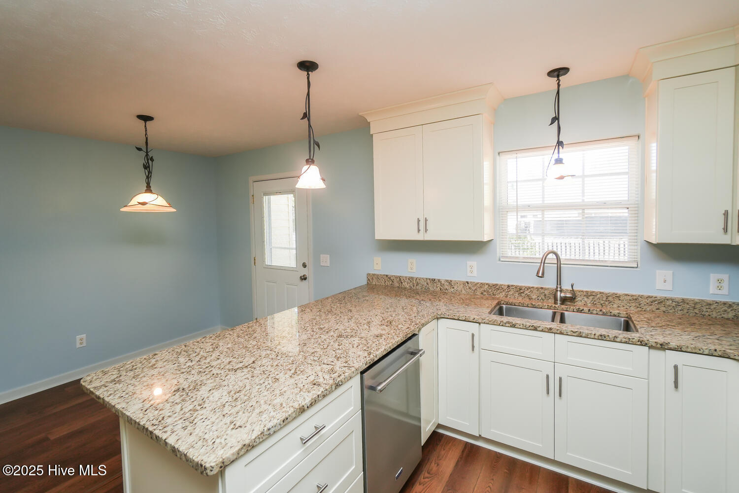 255 Cedar Road Property Photo 9