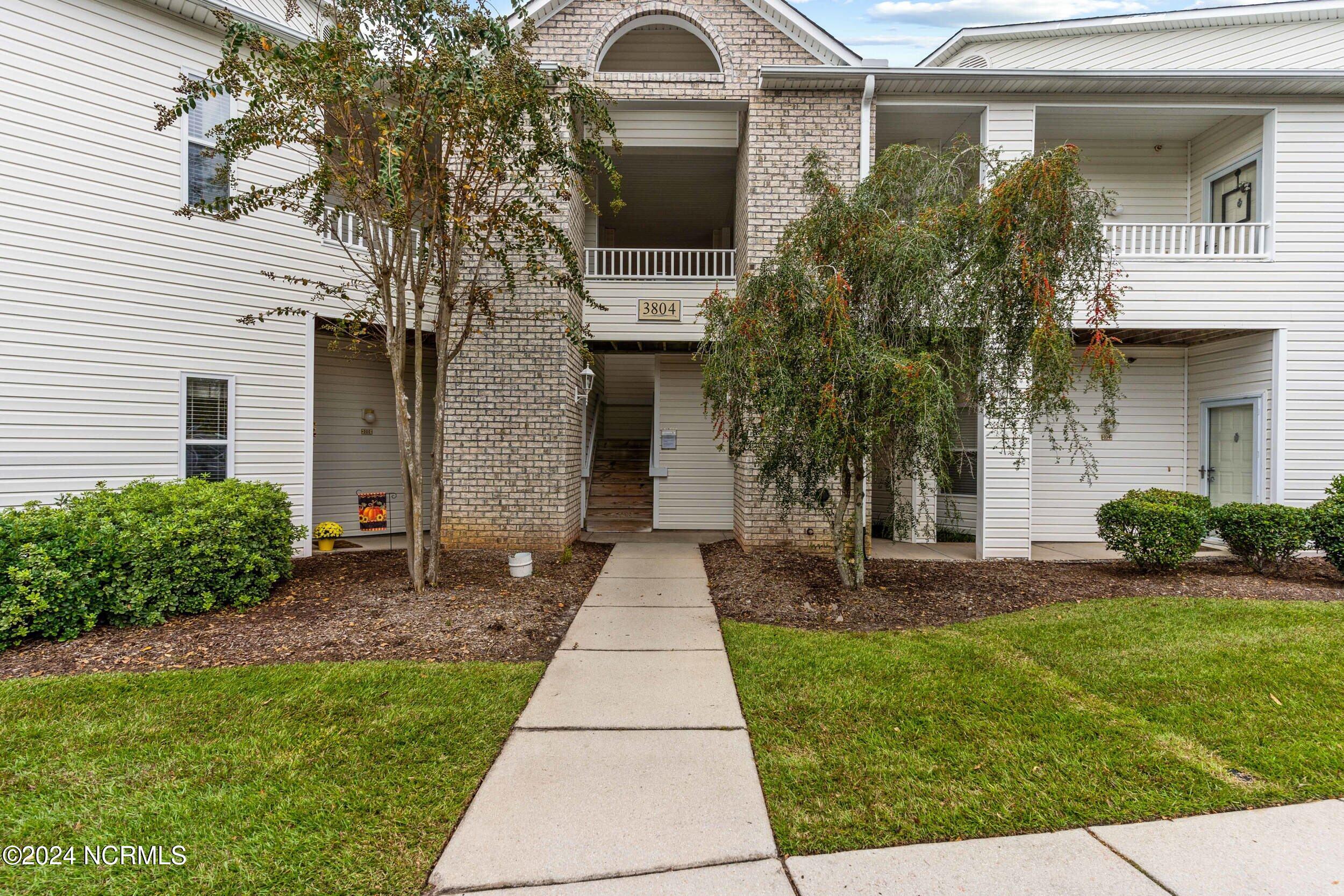 3804 River Front Place 102 Property Photo 3