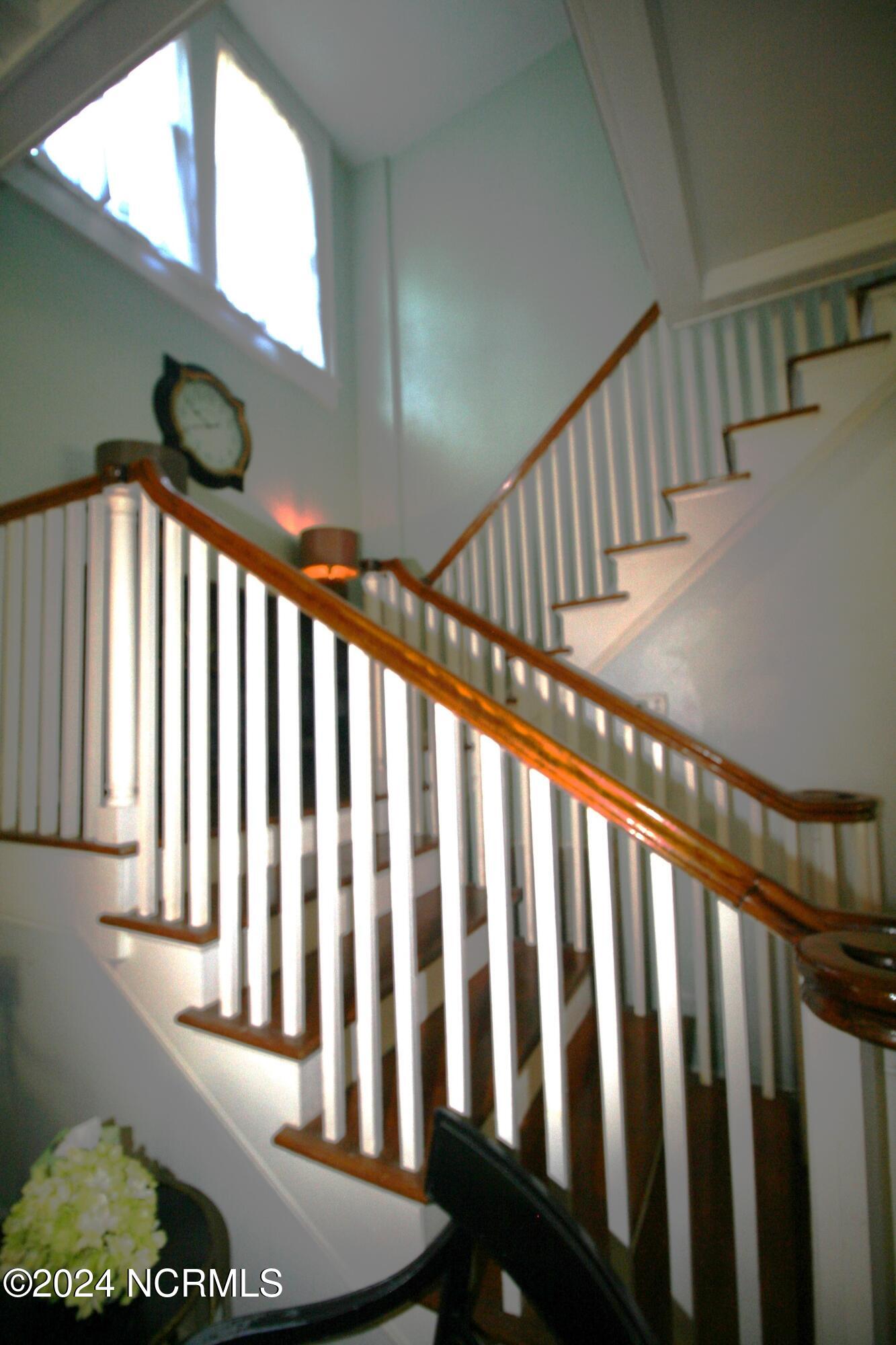 403 Washington Street Property Photo 18