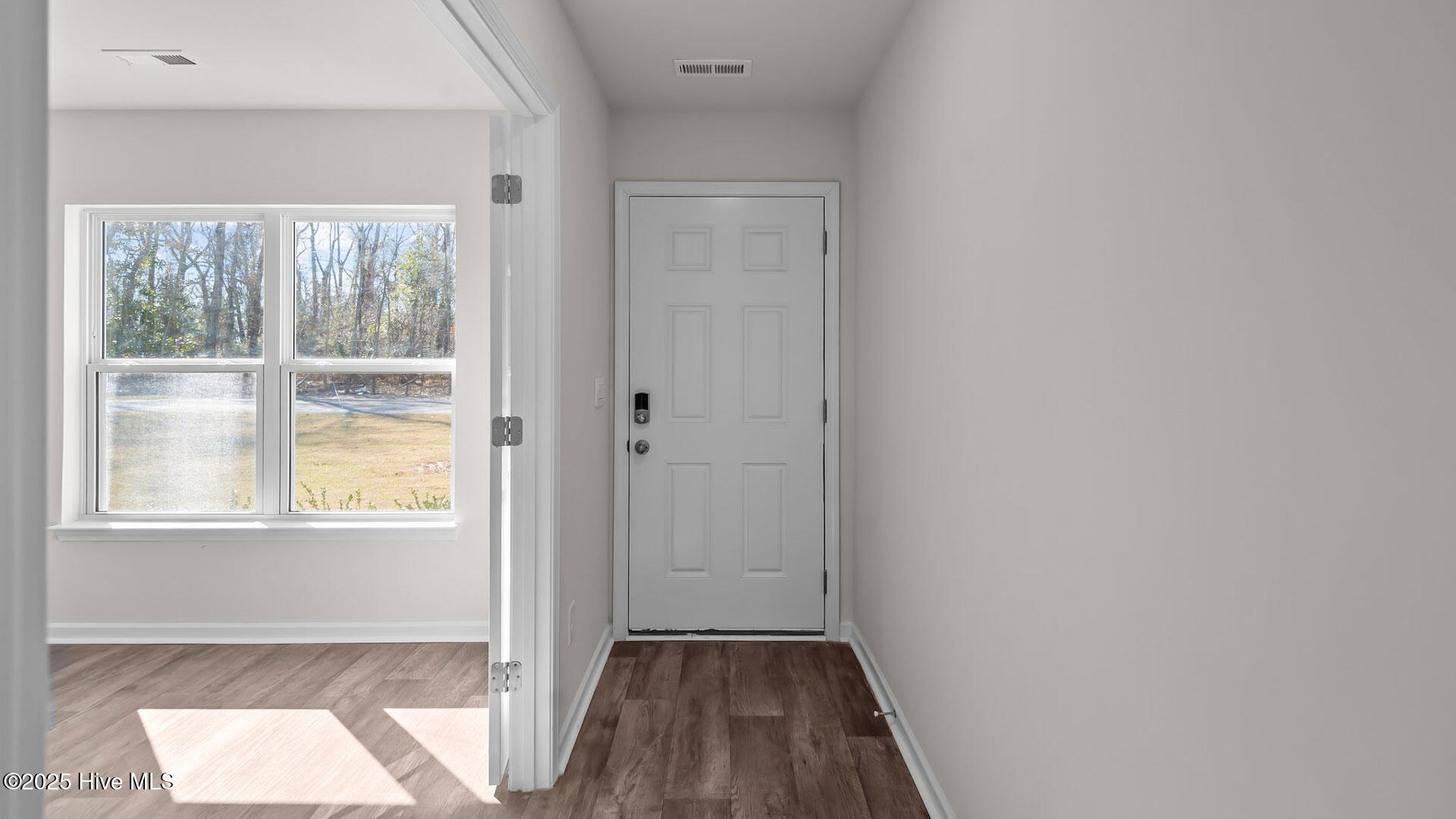 305 Gray Street Property Photo
