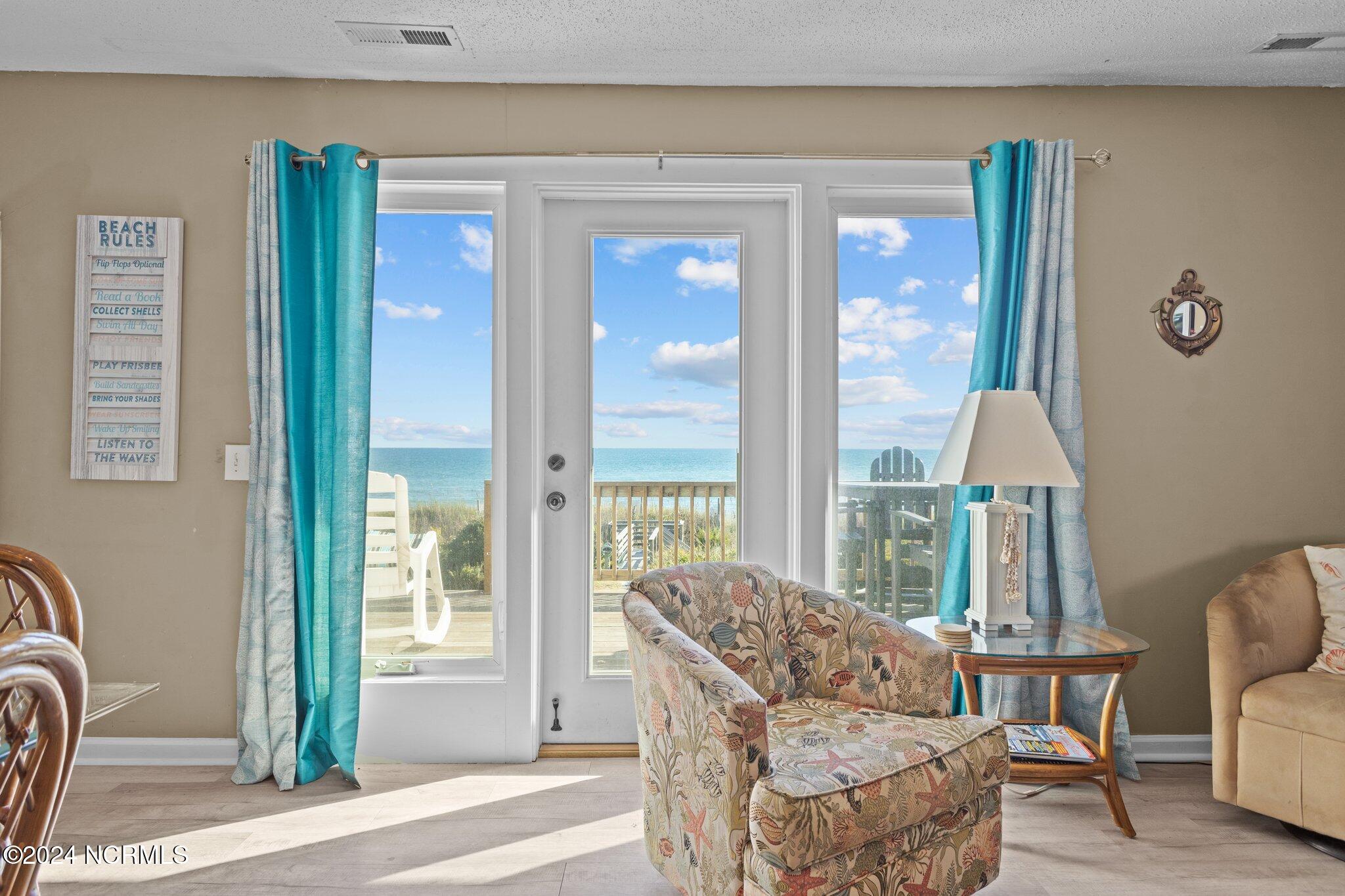 3307 Ocean Drive 2 Property Photo 8