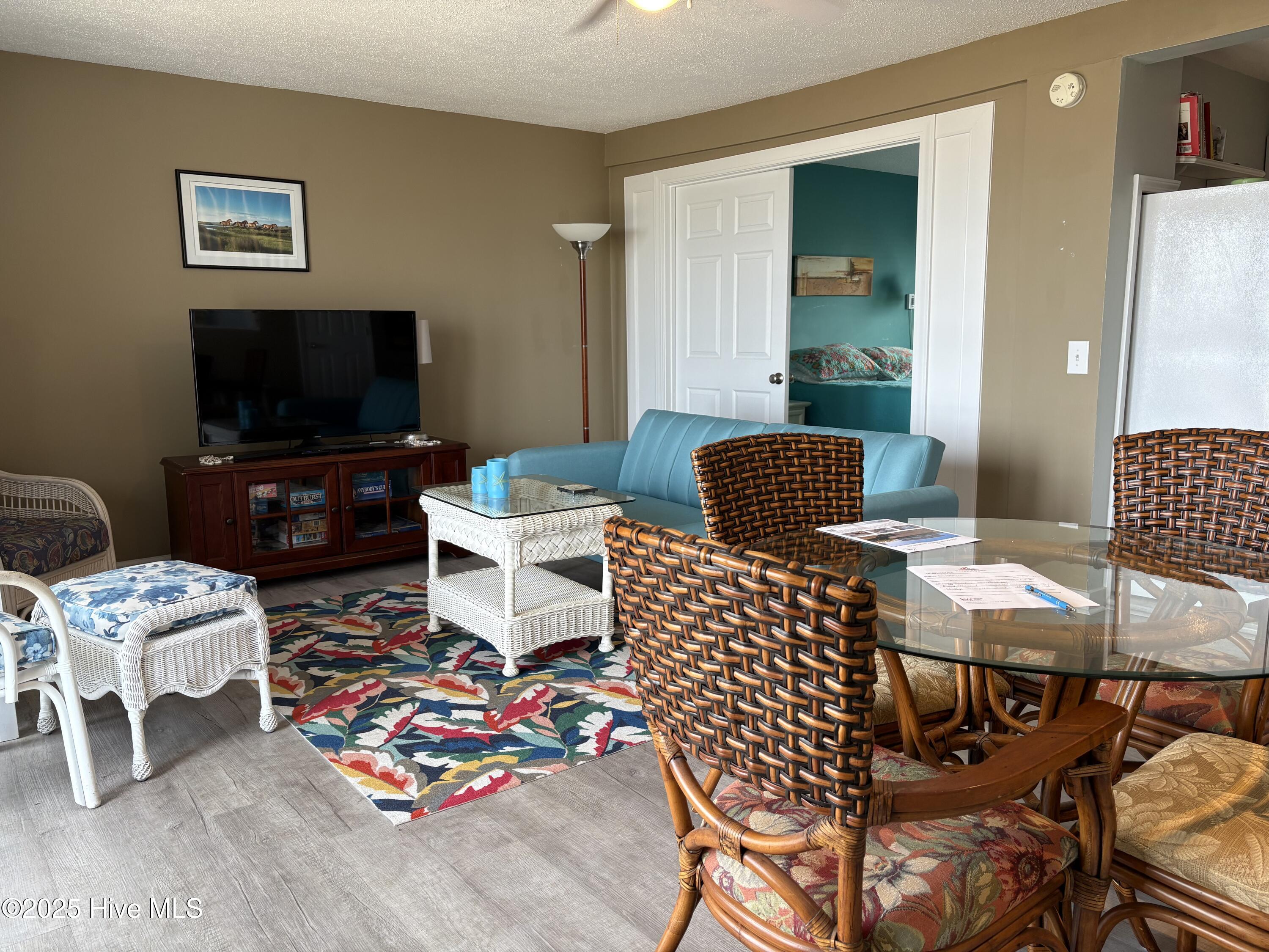 3307 Ocean Drive 2 Property Photo 18