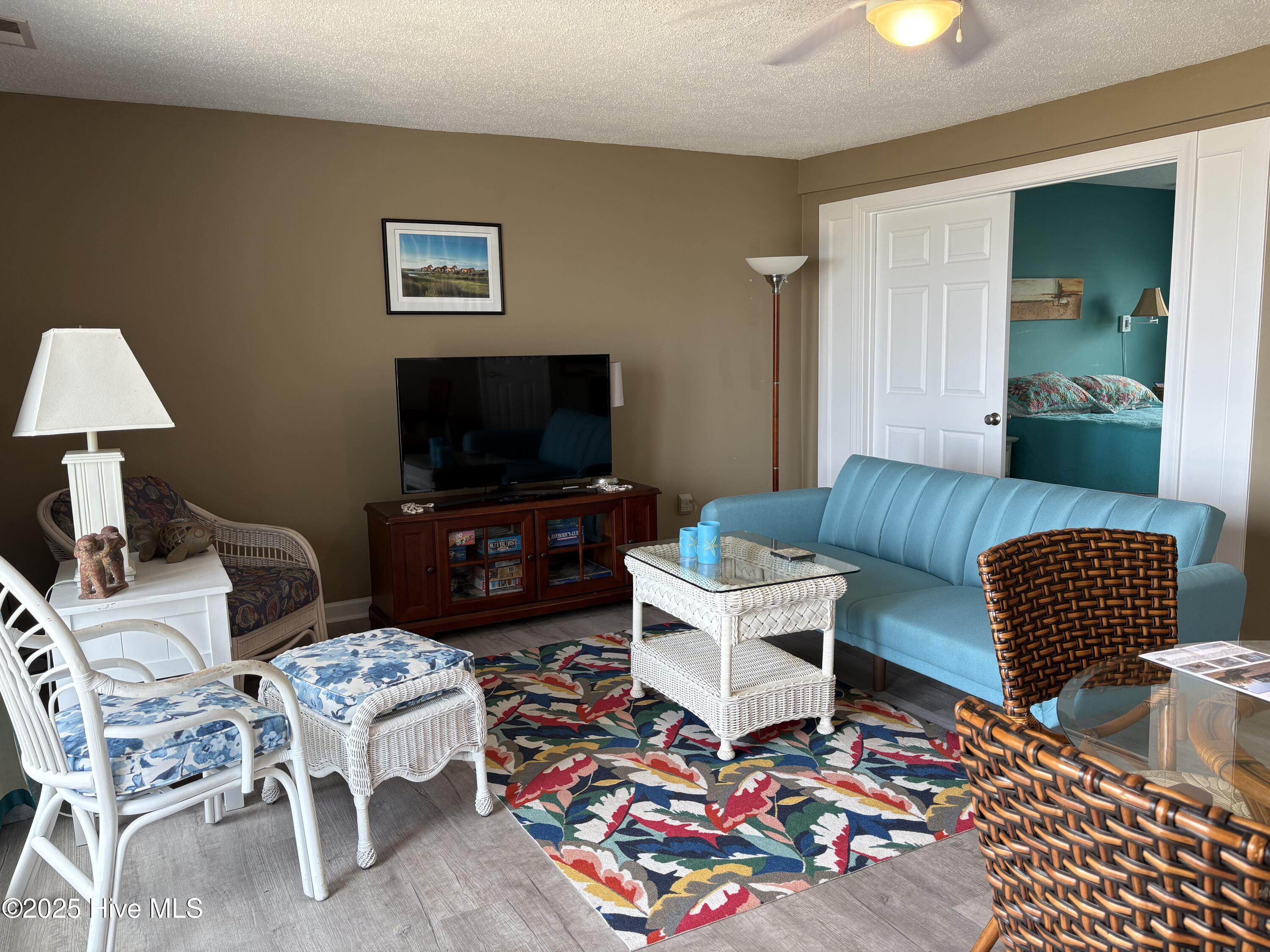 3307 Ocean Drive 2 Property Photo 19
