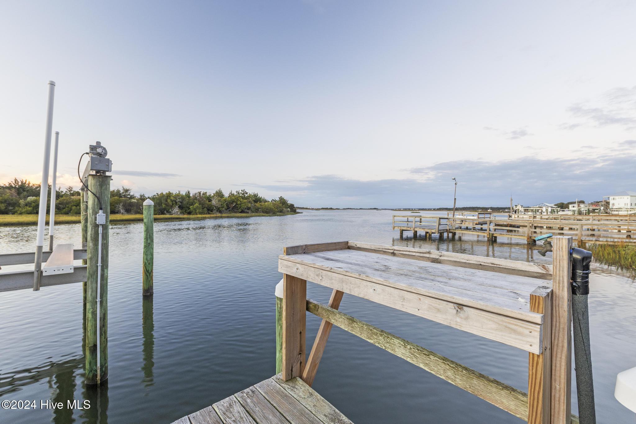 1 Diamond Point Court Property Photo 25