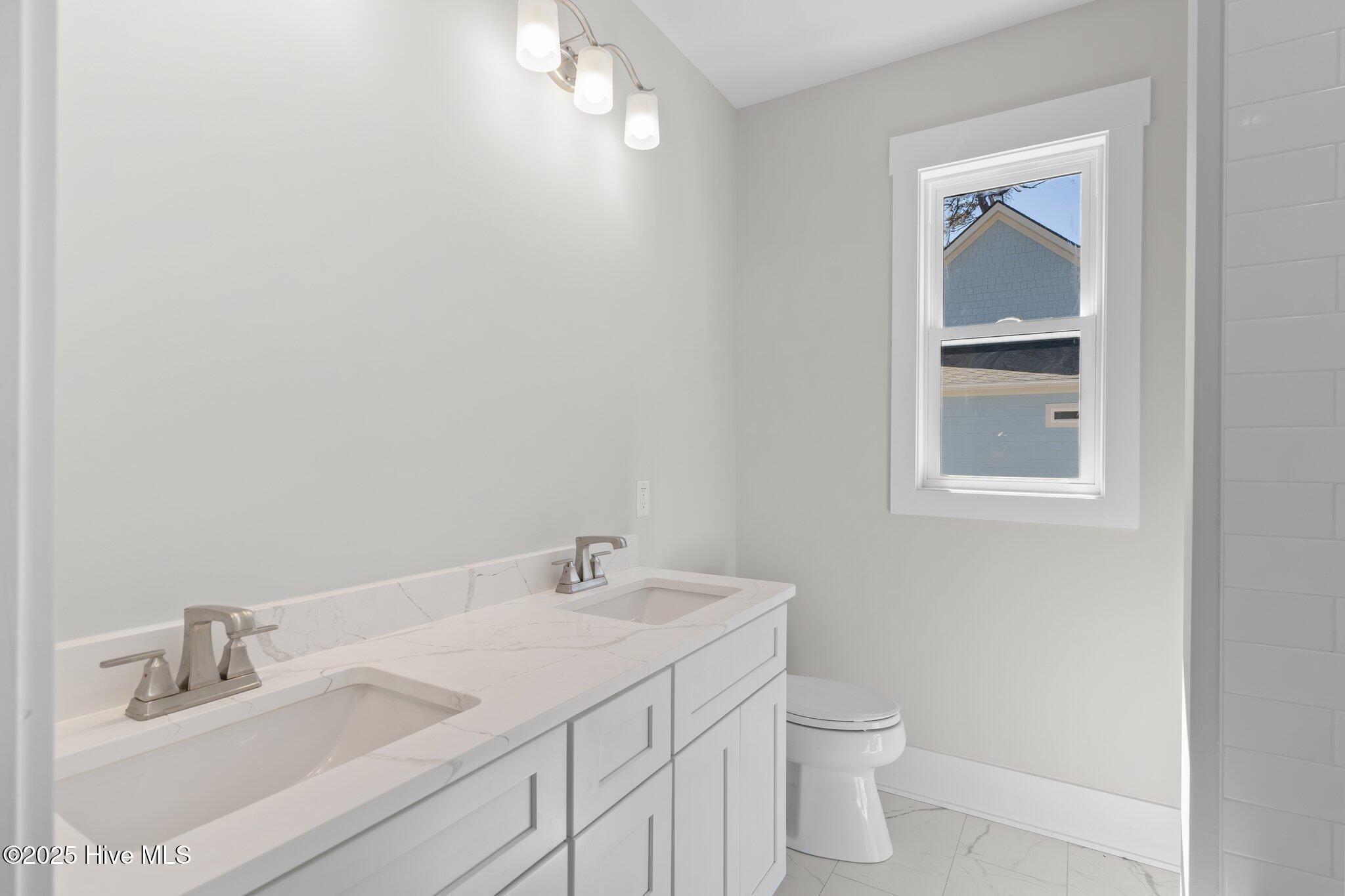 1546 Windsong Drive Property Photo 11
