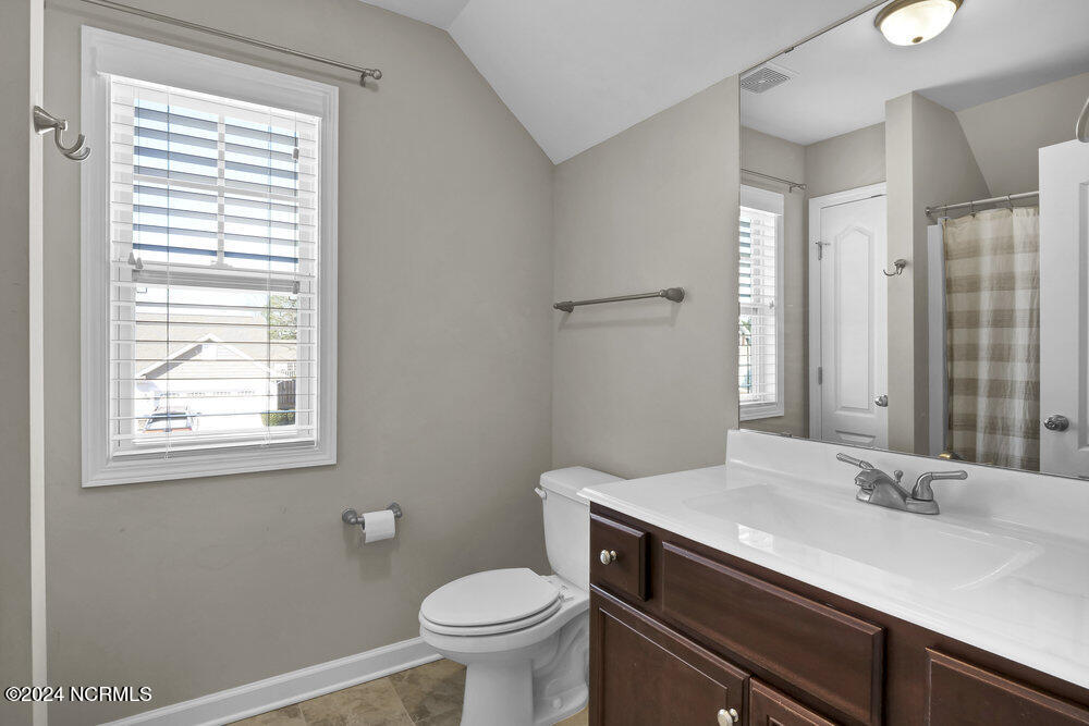 1932 Island Pine Way Property Photo 7