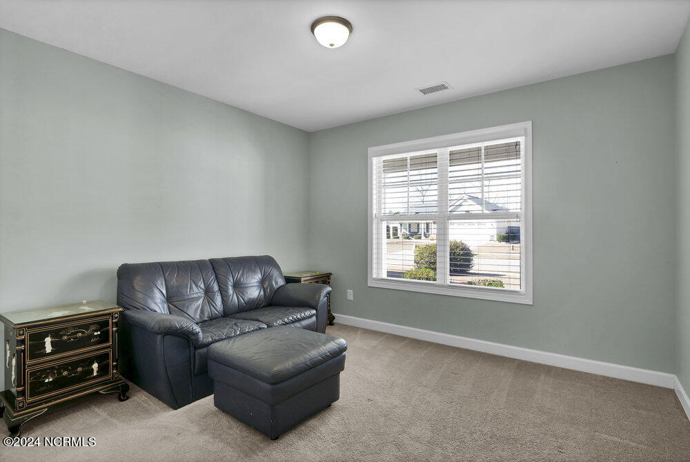 1932 Island Pine Way Property Photo 13