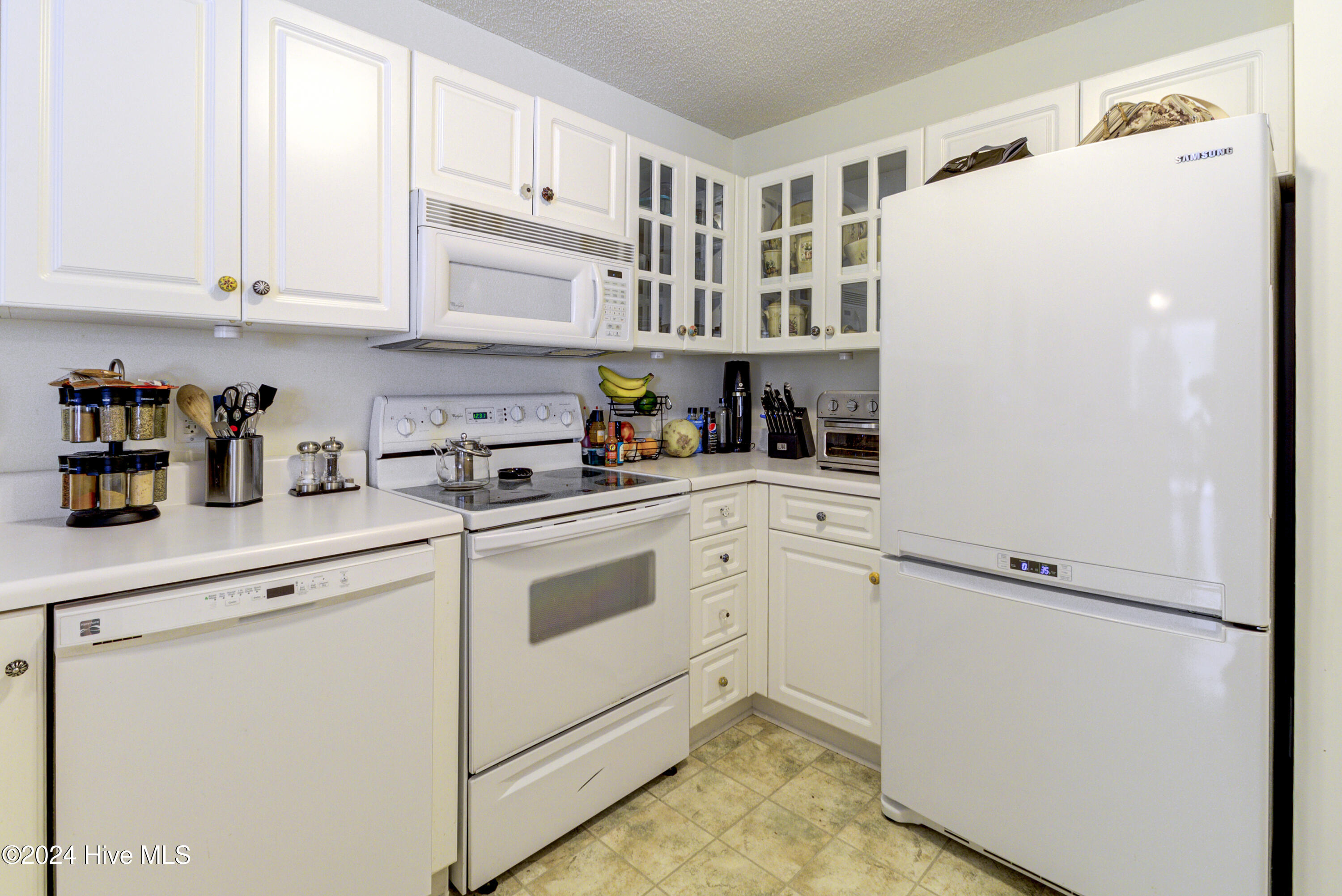 4158 Breezewood Drive 203 Property Photo 12