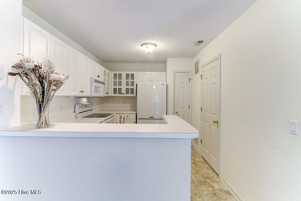 4158 Breezewood Drive 203 Property Photo 12