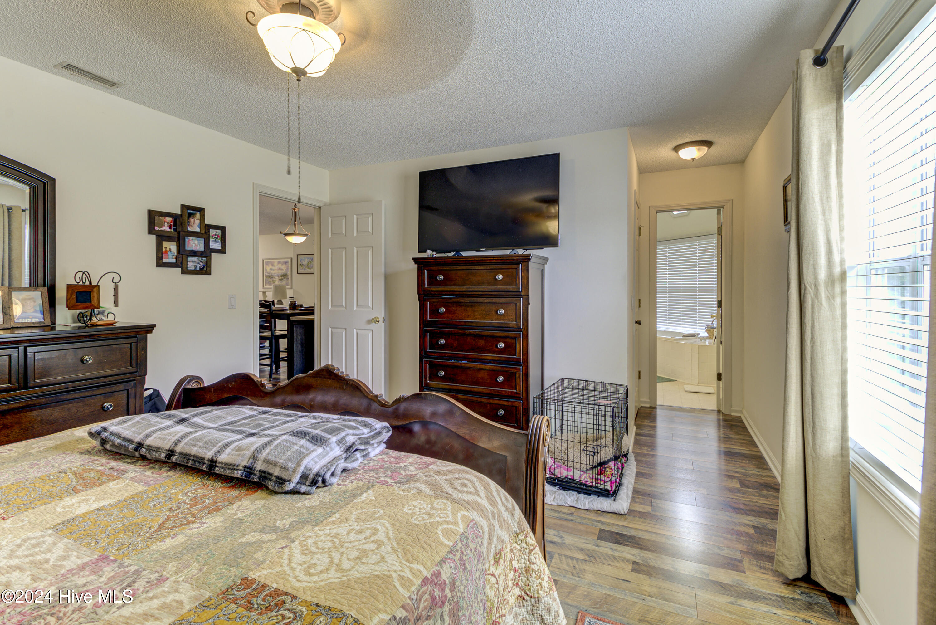 4158 Breezewood Drive 203 Property Photo 15