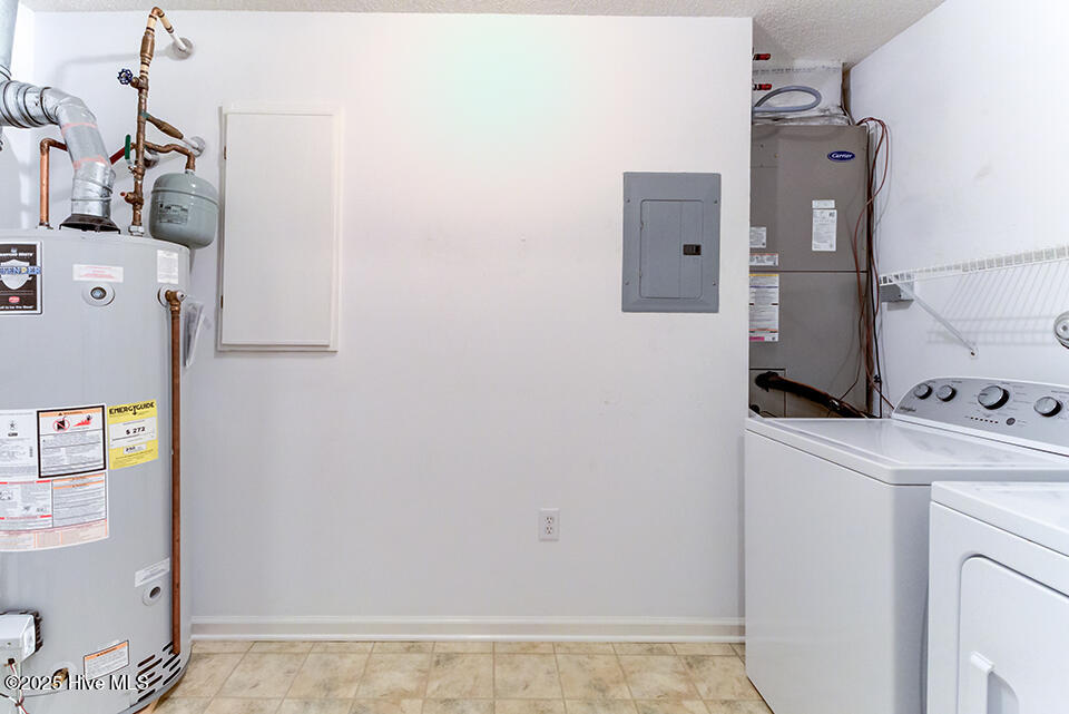 4158 Breezewood Drive 203 Property Photo 15