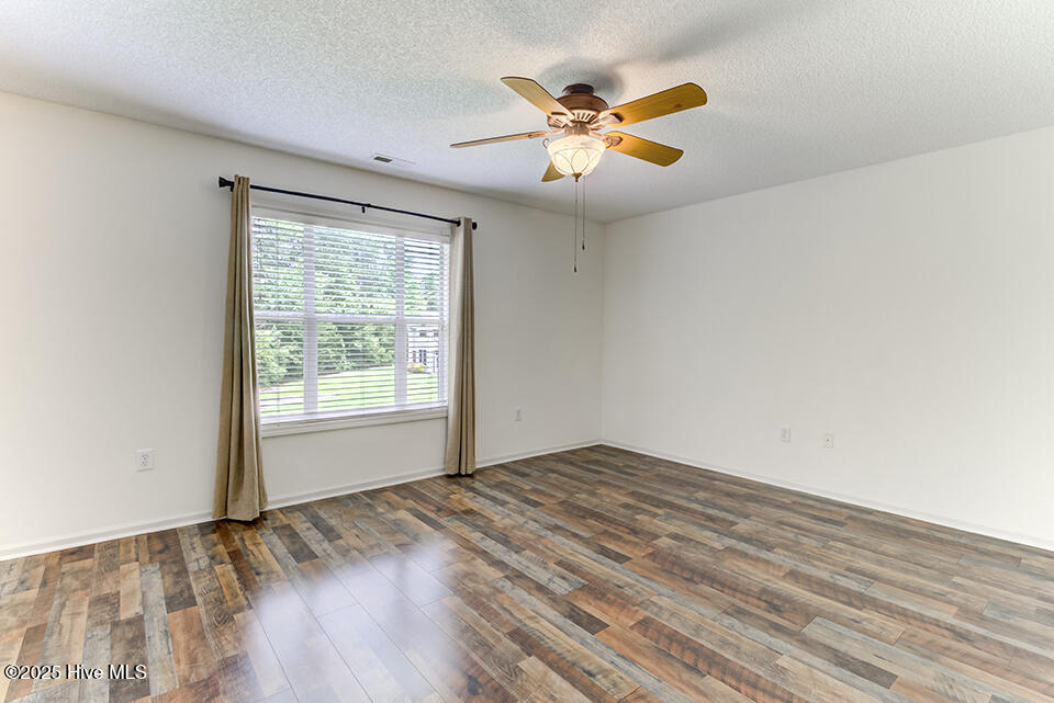 4158 Breezewood Drive 203 Property Photo 17