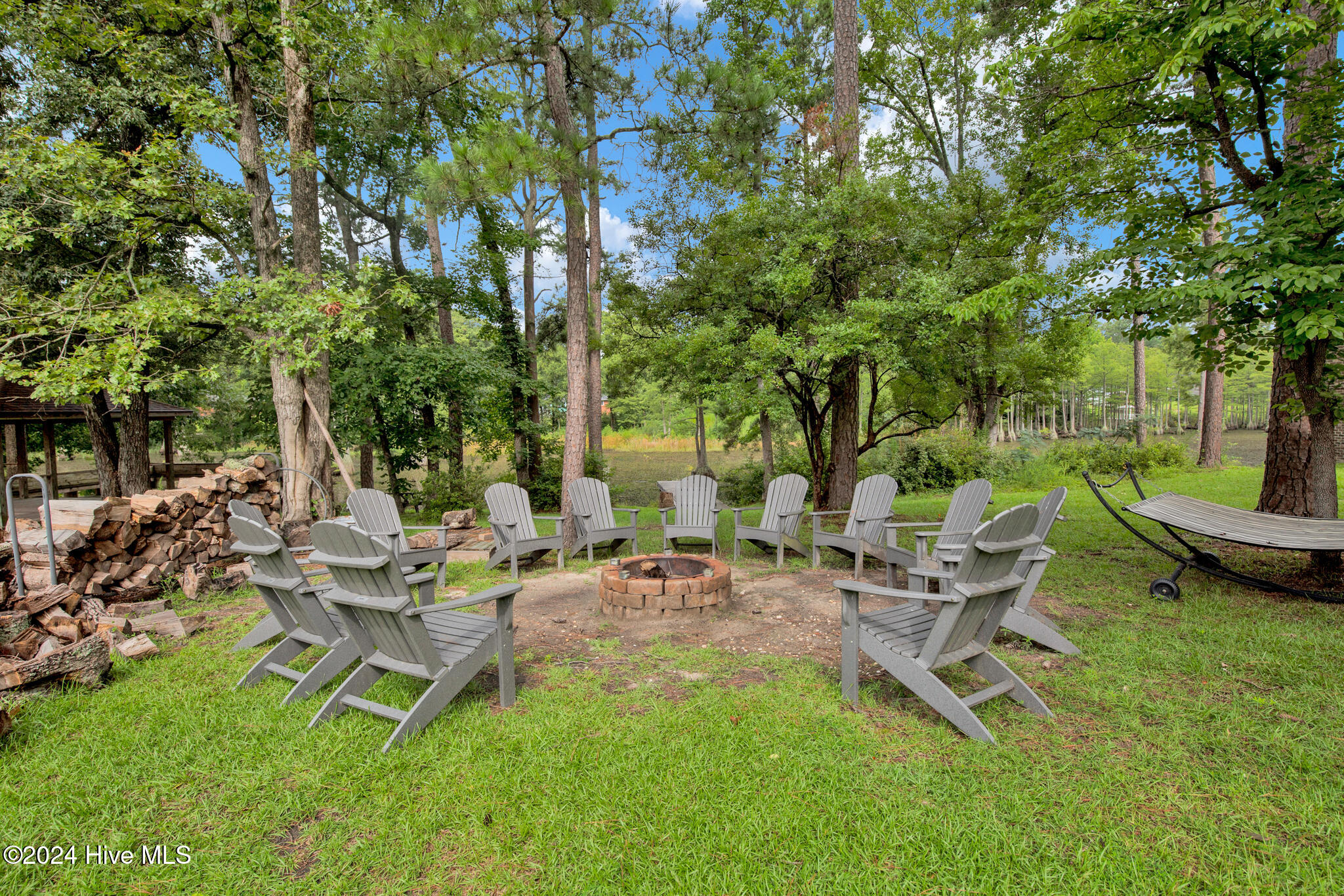 6639 Ramsey Street Property Photo 5