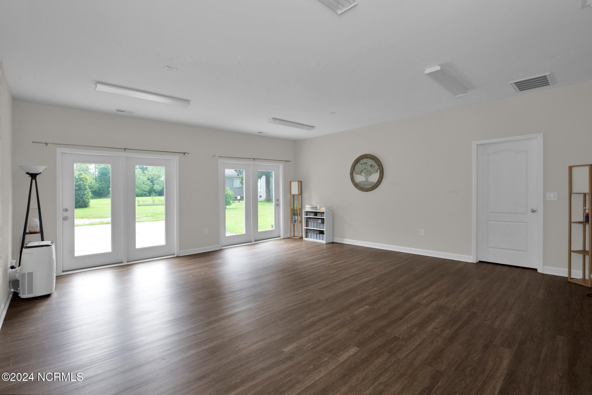 6639 Ramsey Street Property Photo 21