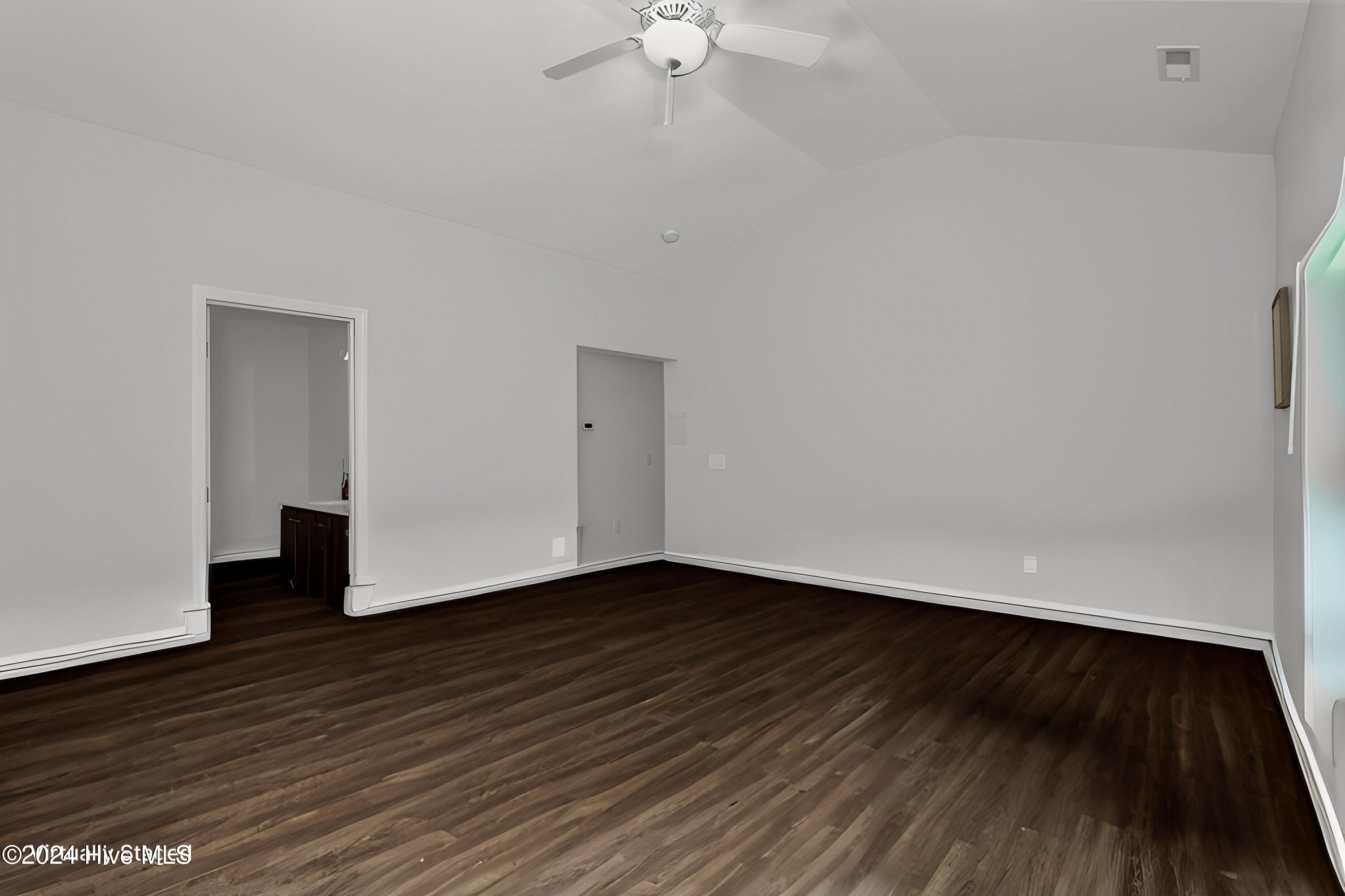 6639 Ramsey Street Property Photo 24
