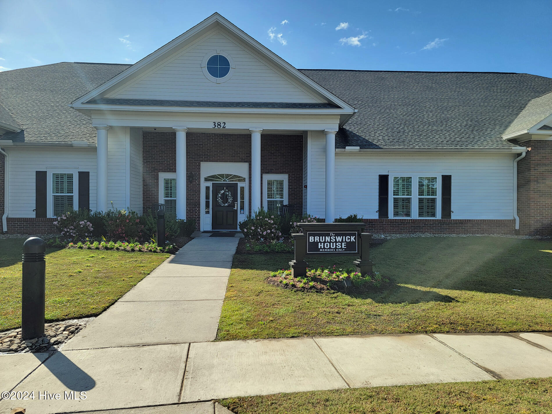 1119 Moultrie Drive Property Photo 10