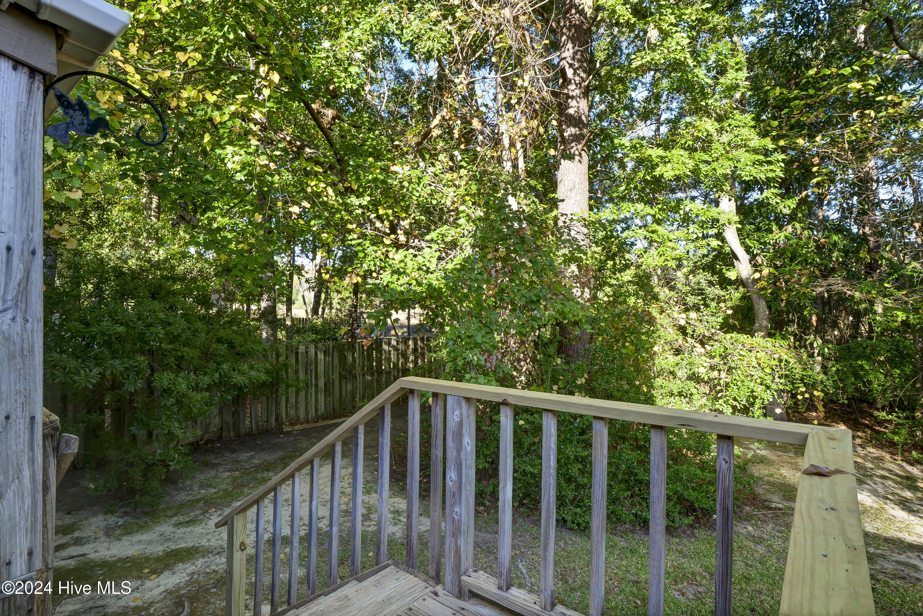 191 Saint Mark Court Property Photo 24