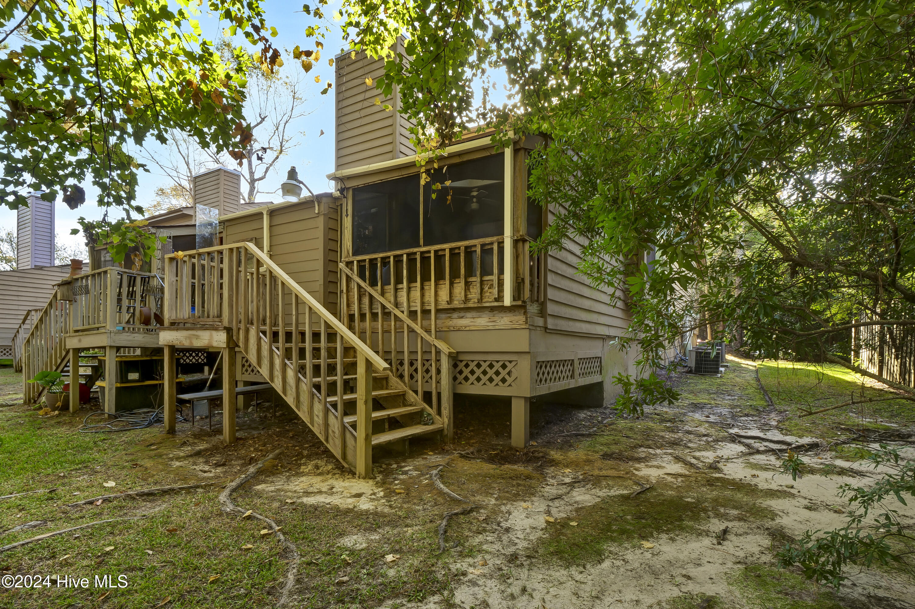 191 Saint Mark Court Property Photo 28