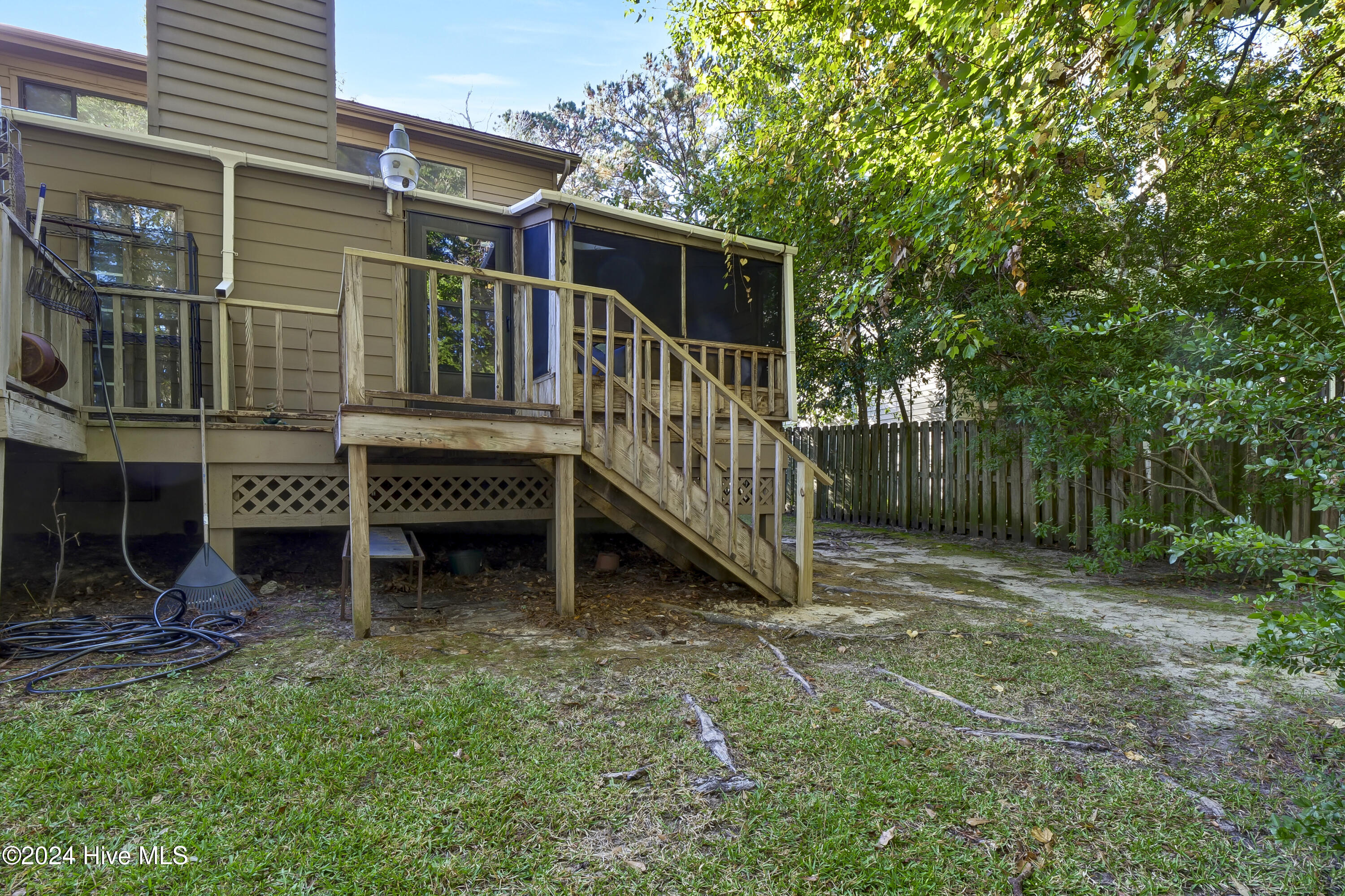191 Saint Mark Court Property Photo 29