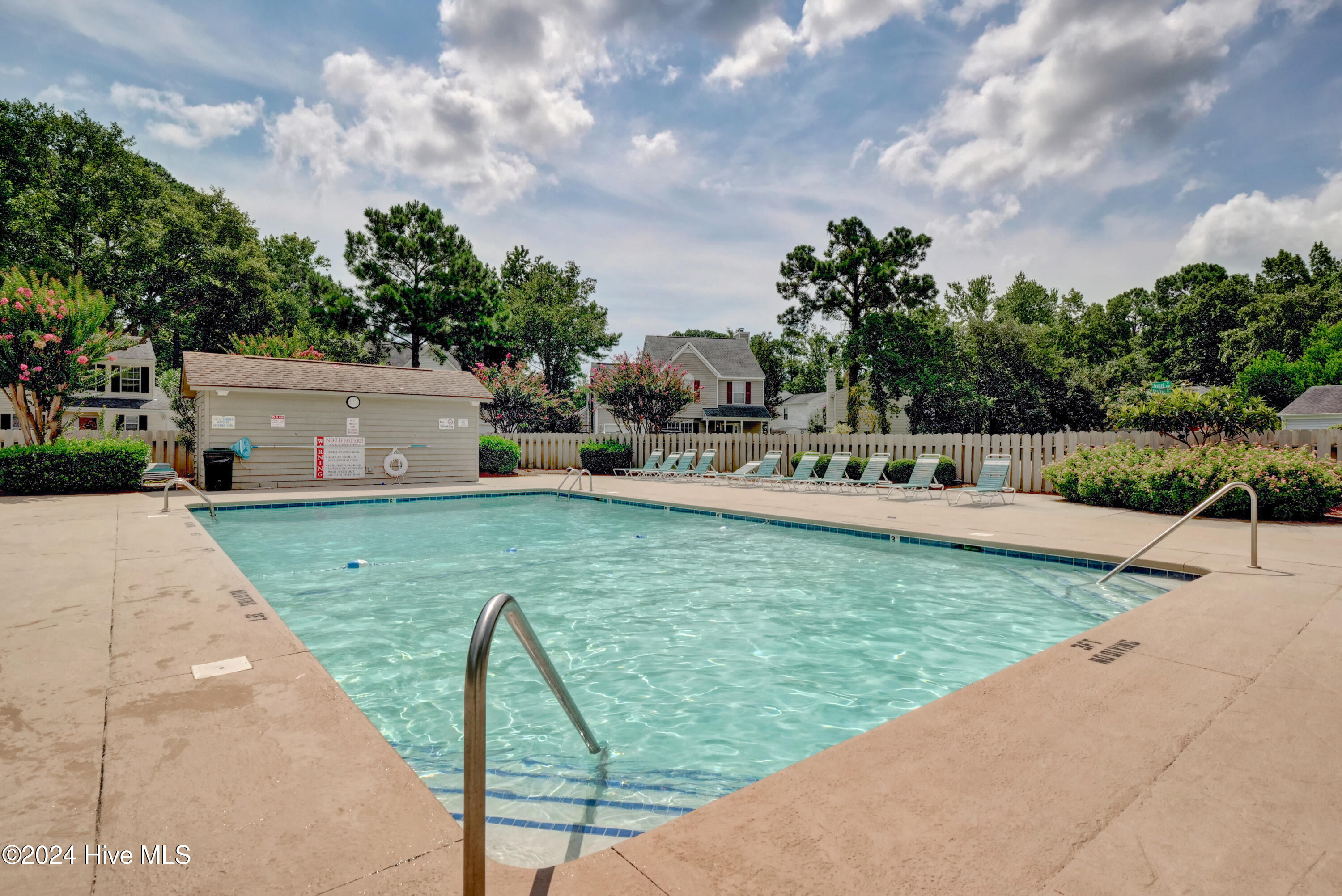 191 Saint Mark Court Property Photo 32