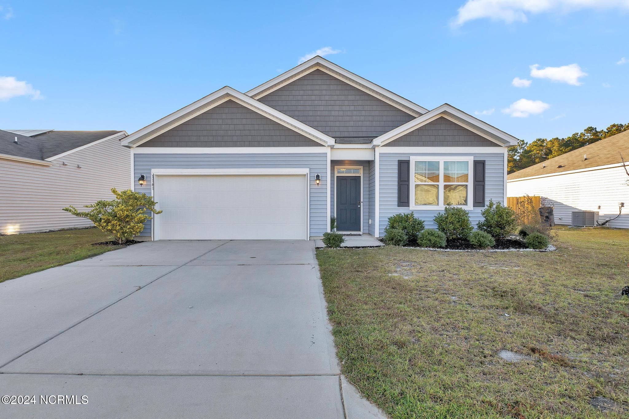 1141 Marilla Drive Ne Property Photo 1