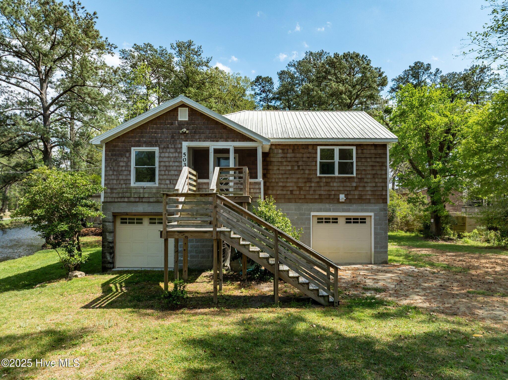 503 Shady Banks Road Property Photo 1