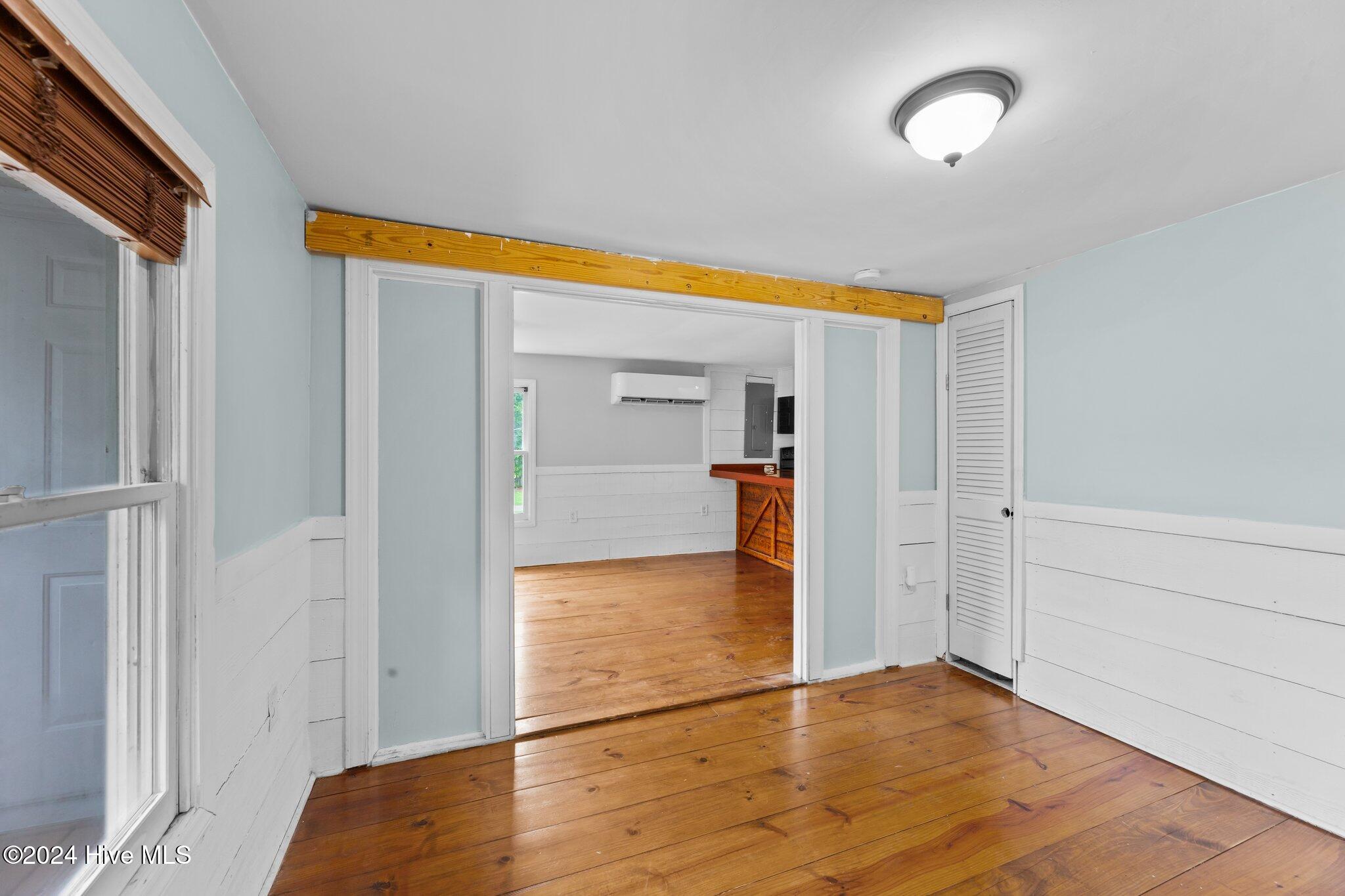 503 Shady Banks Road Property Photo 13
