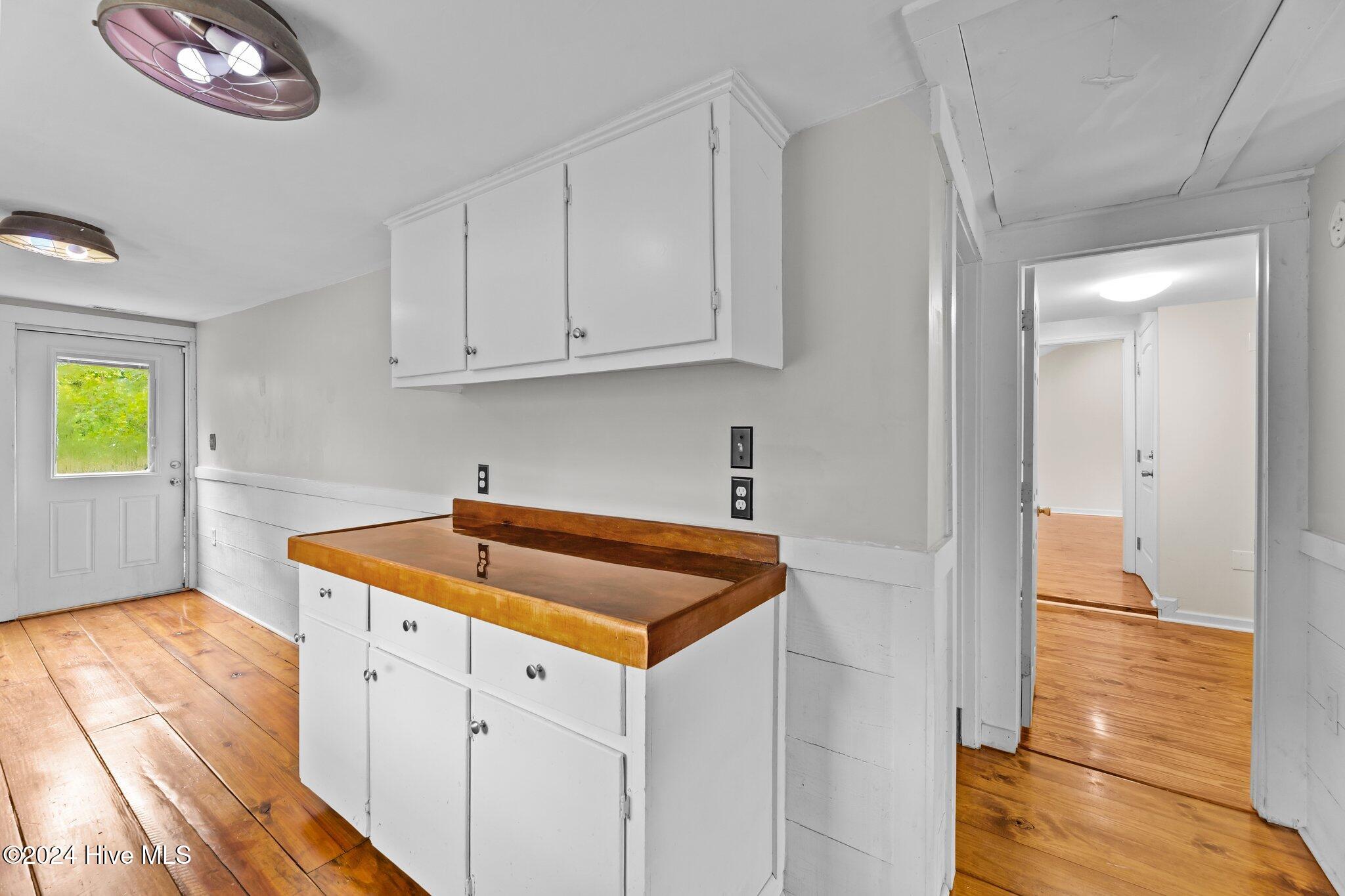 503 Shady Banks Road Property Photo 22