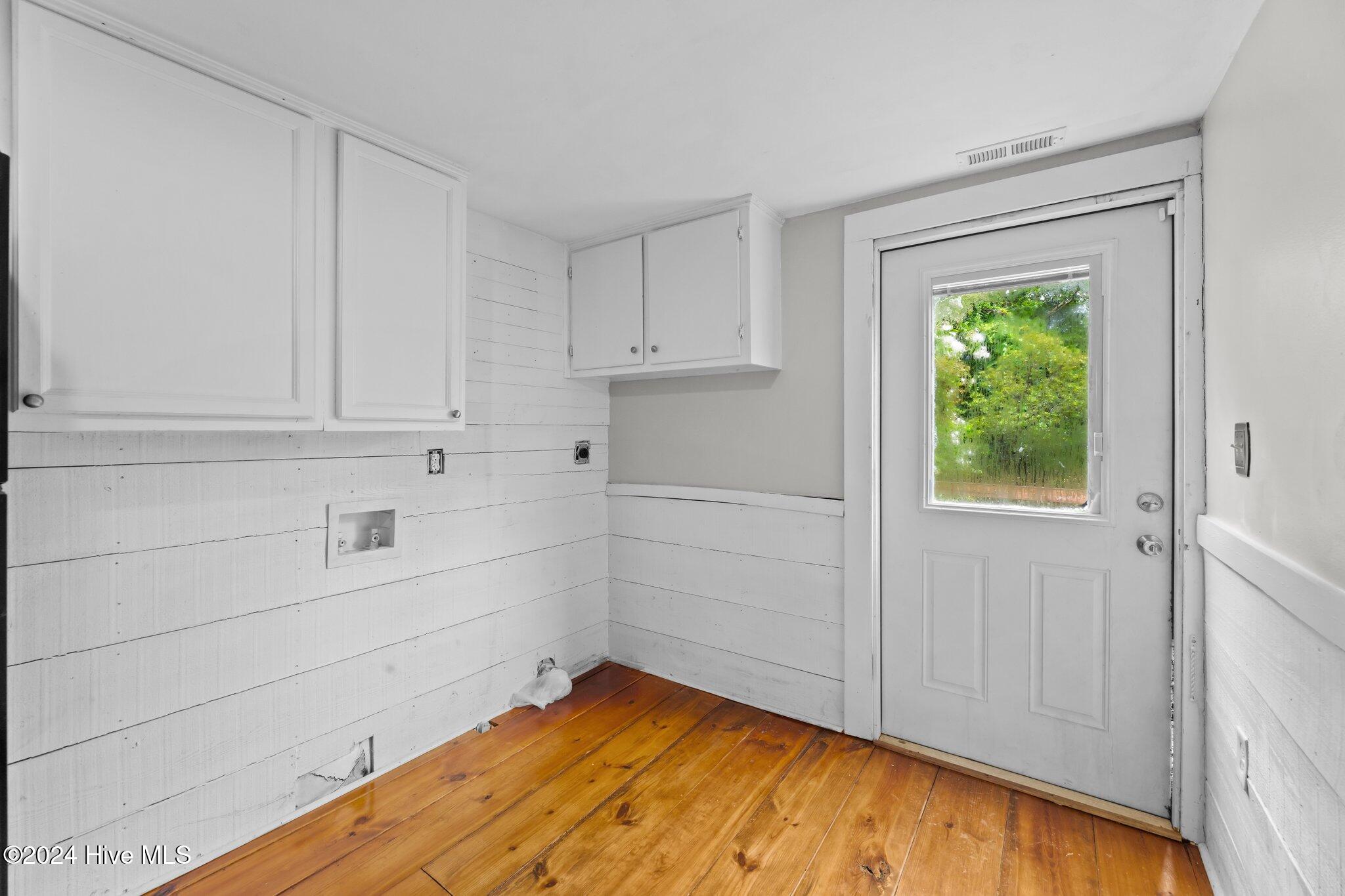 503 Shady Banks Road Property Photo 24