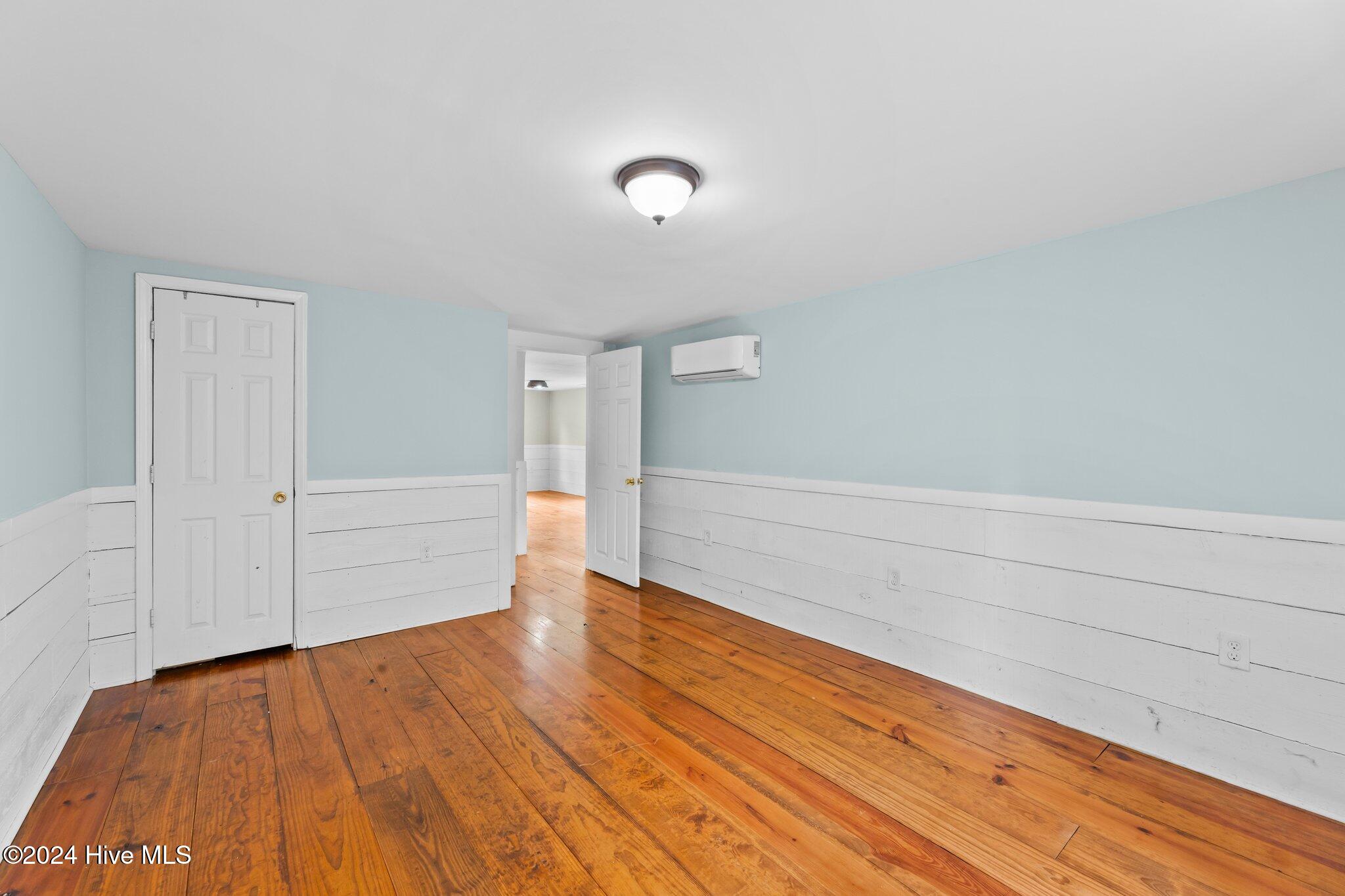 503 Shady Banks Road Property Photo 27