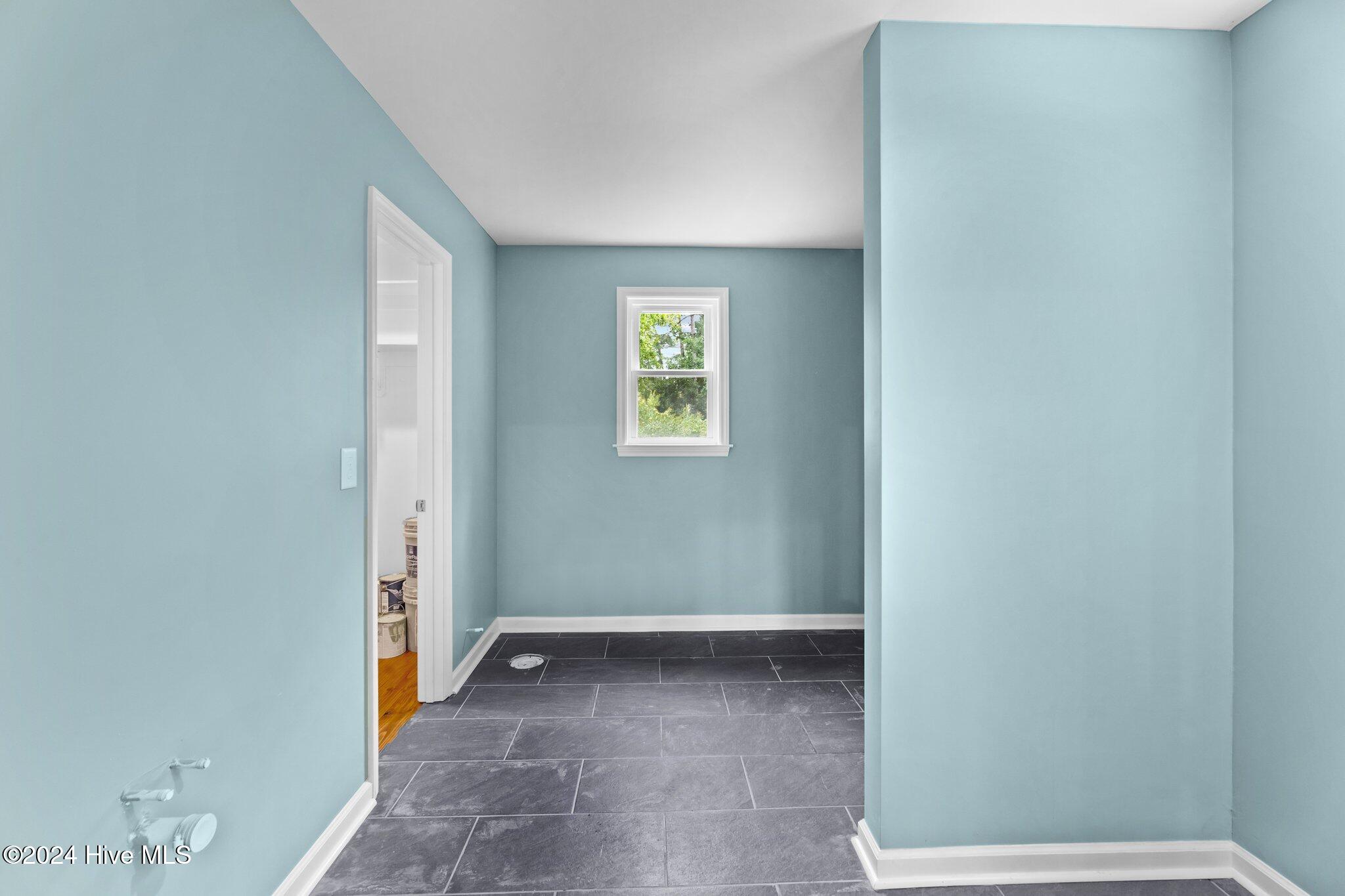 503 Shady Banks Road Property Photo 34