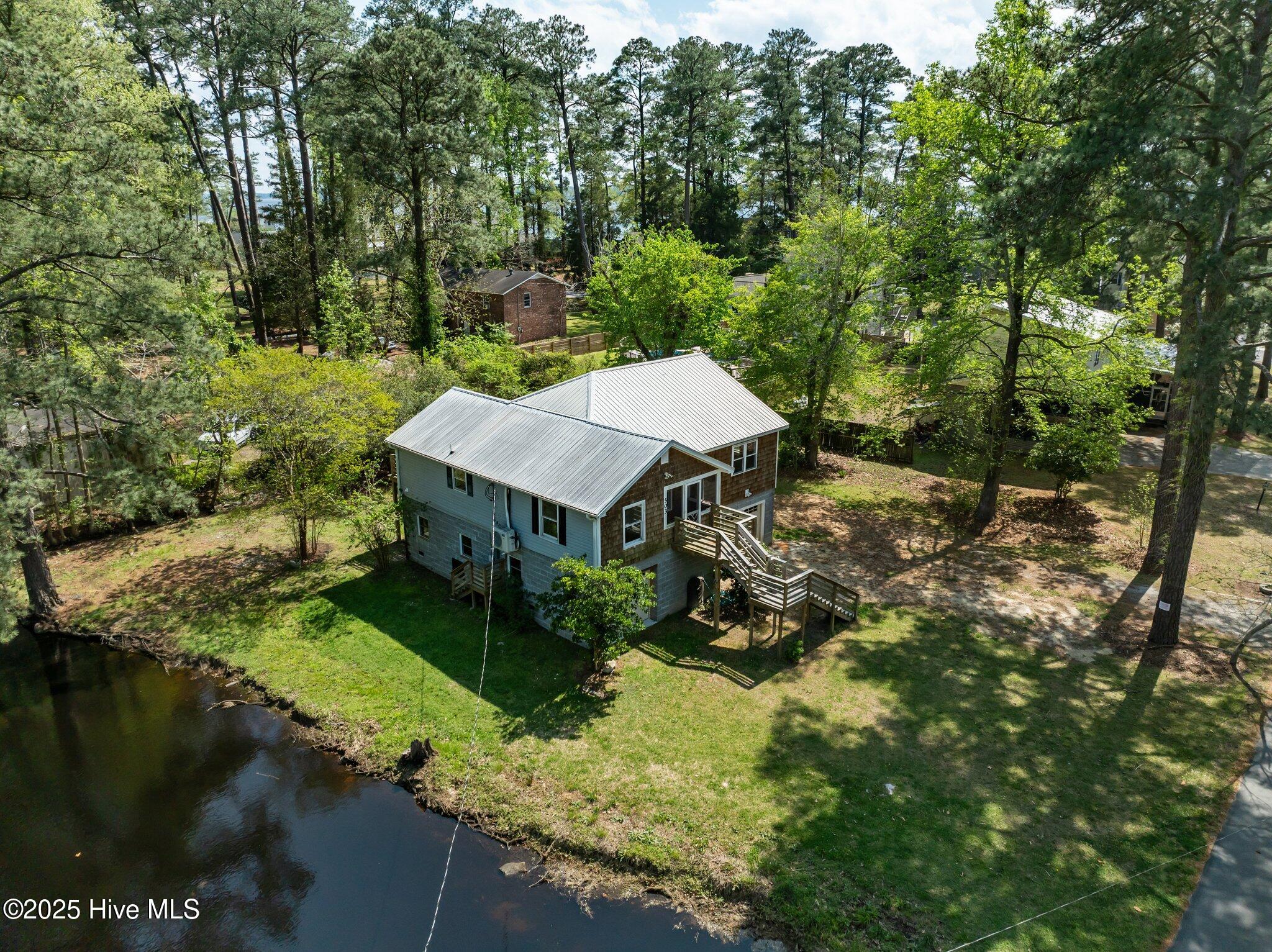 503 Shady Banks Road Property Photo 40