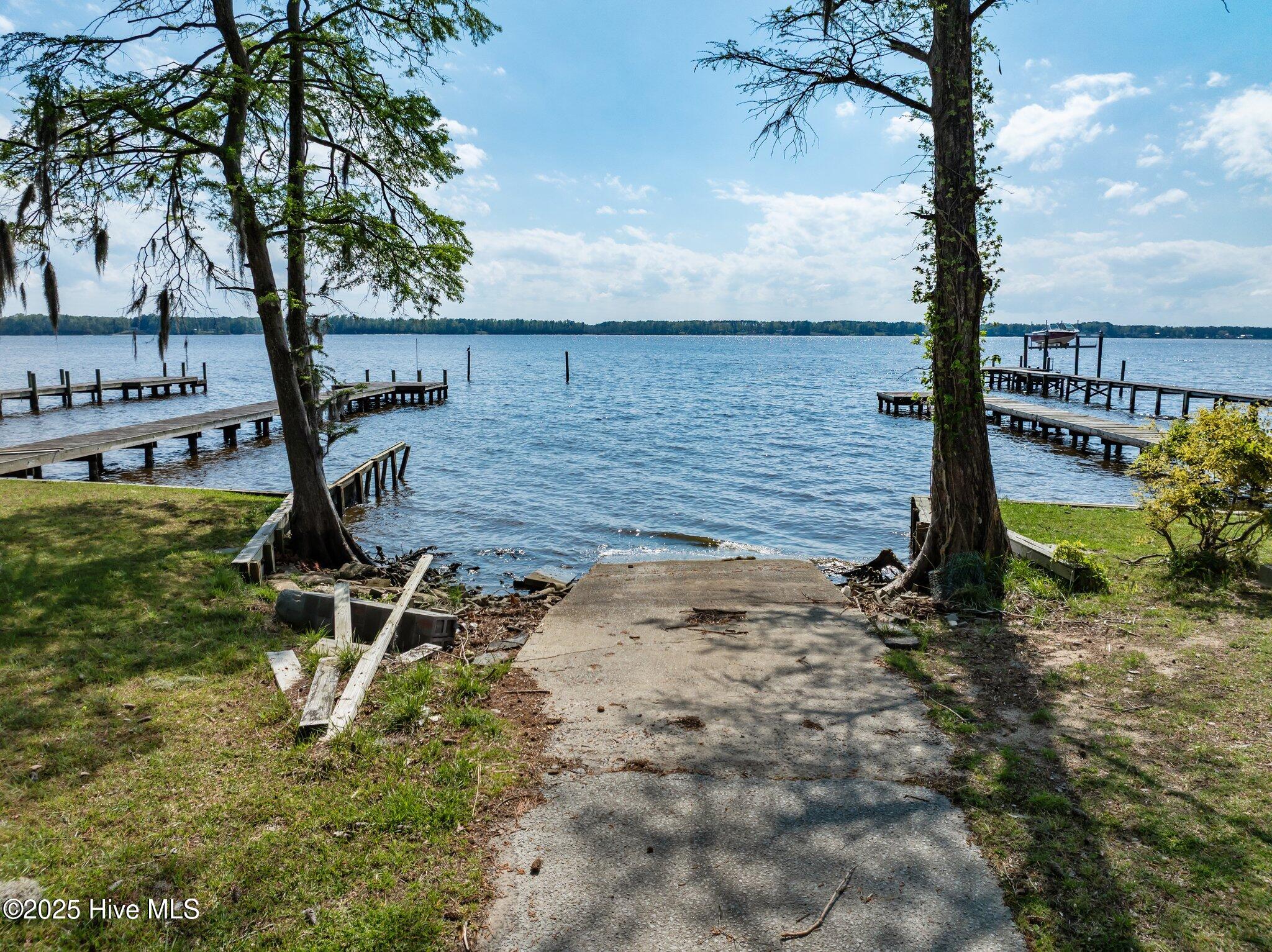 503 Shady Banks Road Property Photo 45