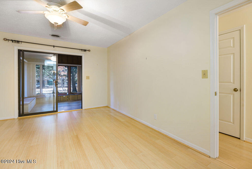 201 Bentwood Property Photo 16