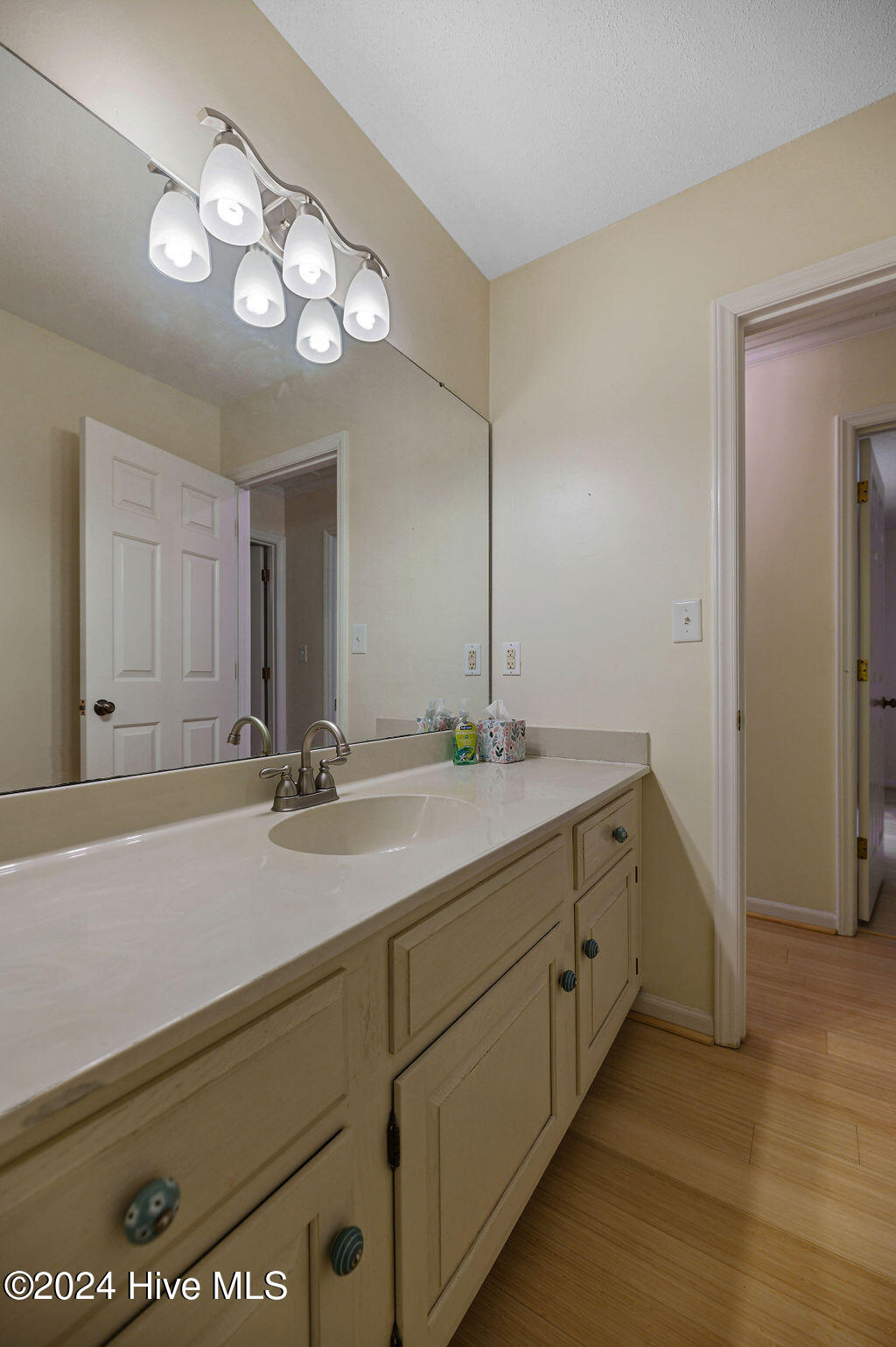 201 Bentwood Property Photo 25