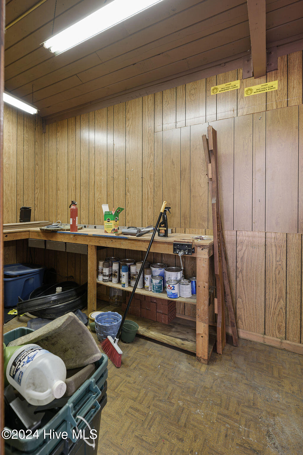 201 Bentwood Property Photo 36