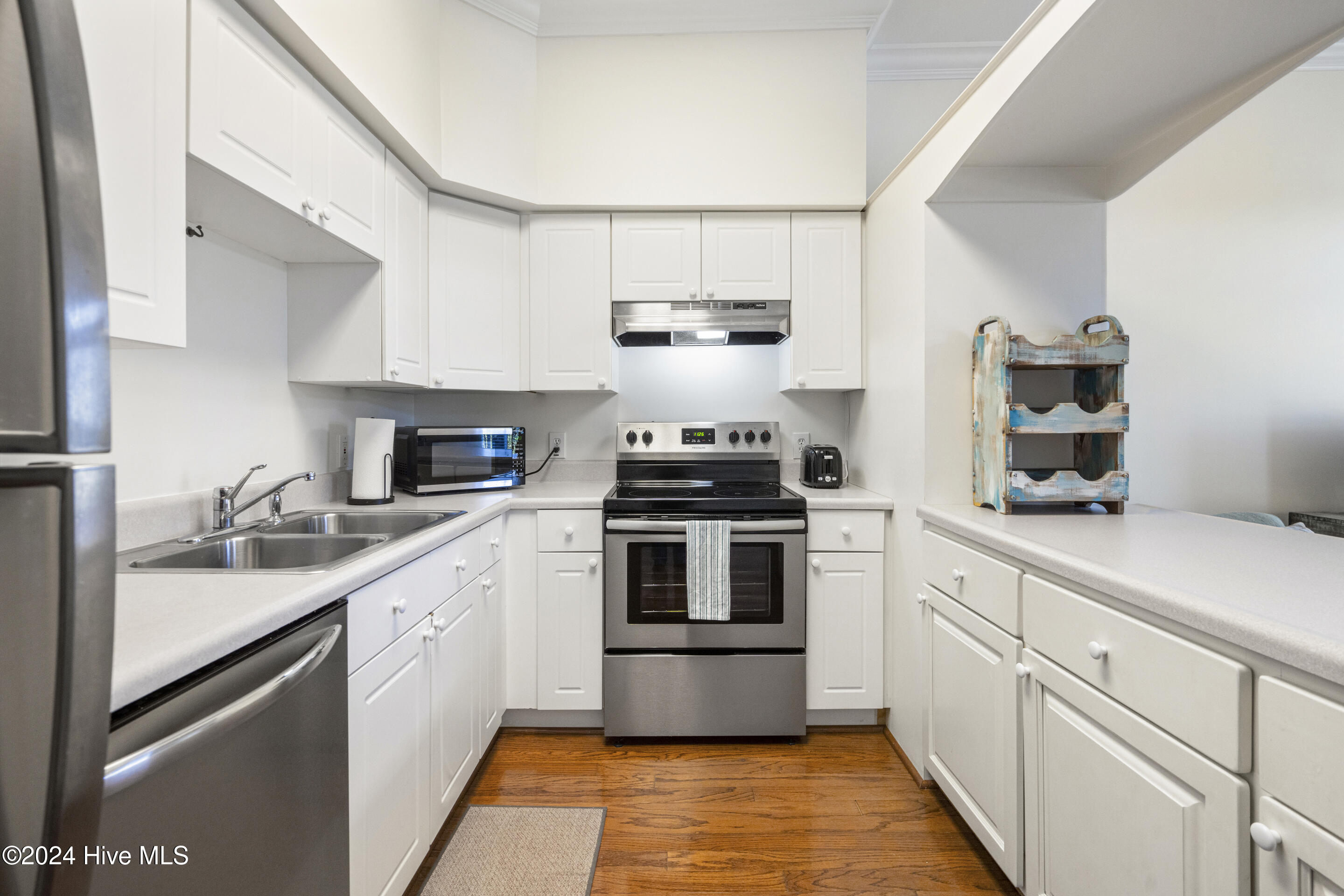 215 S Water Street Apt 305 Property Photo 6