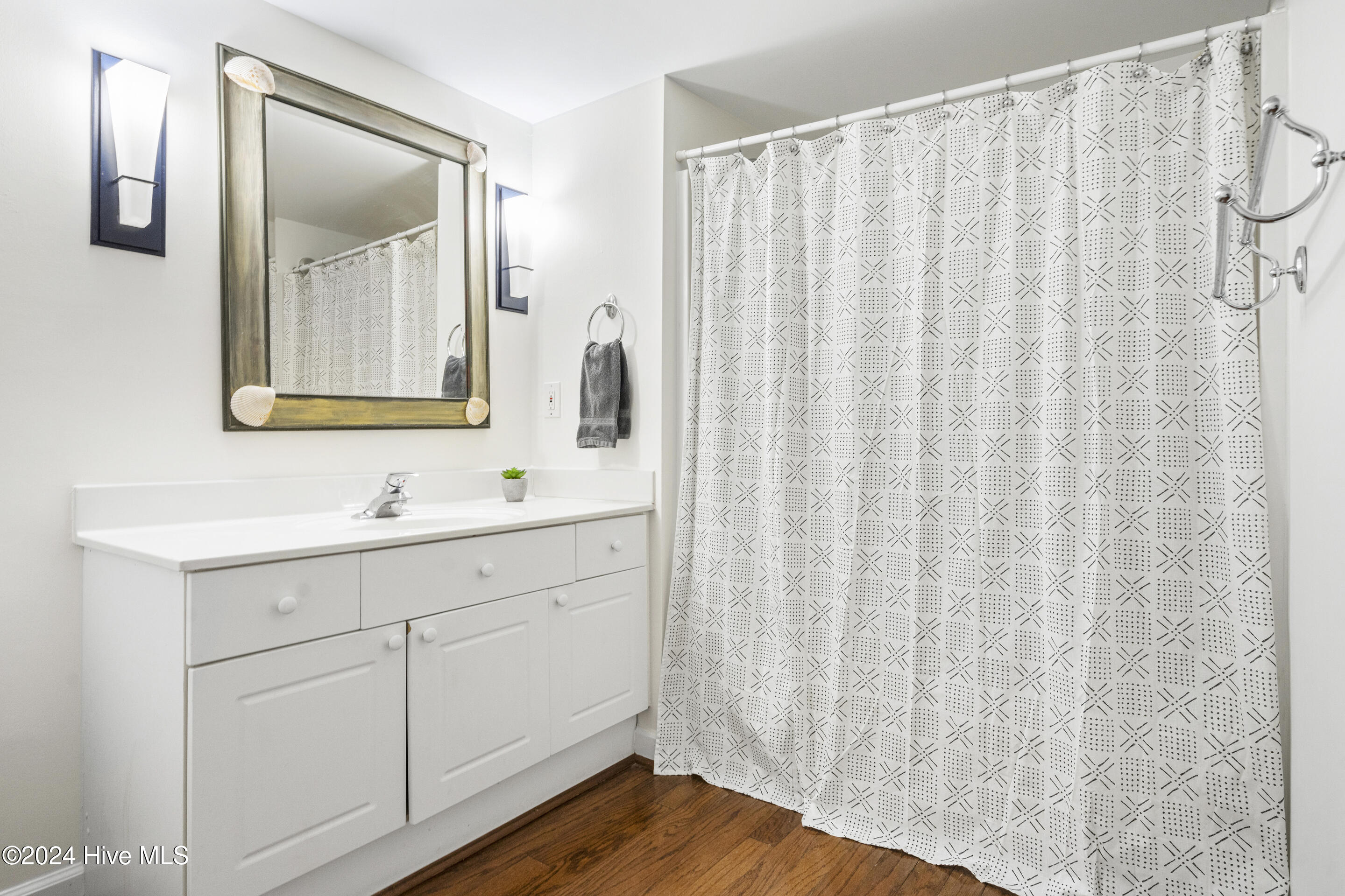 215 S Water Street Apt 305 Property Photo 16