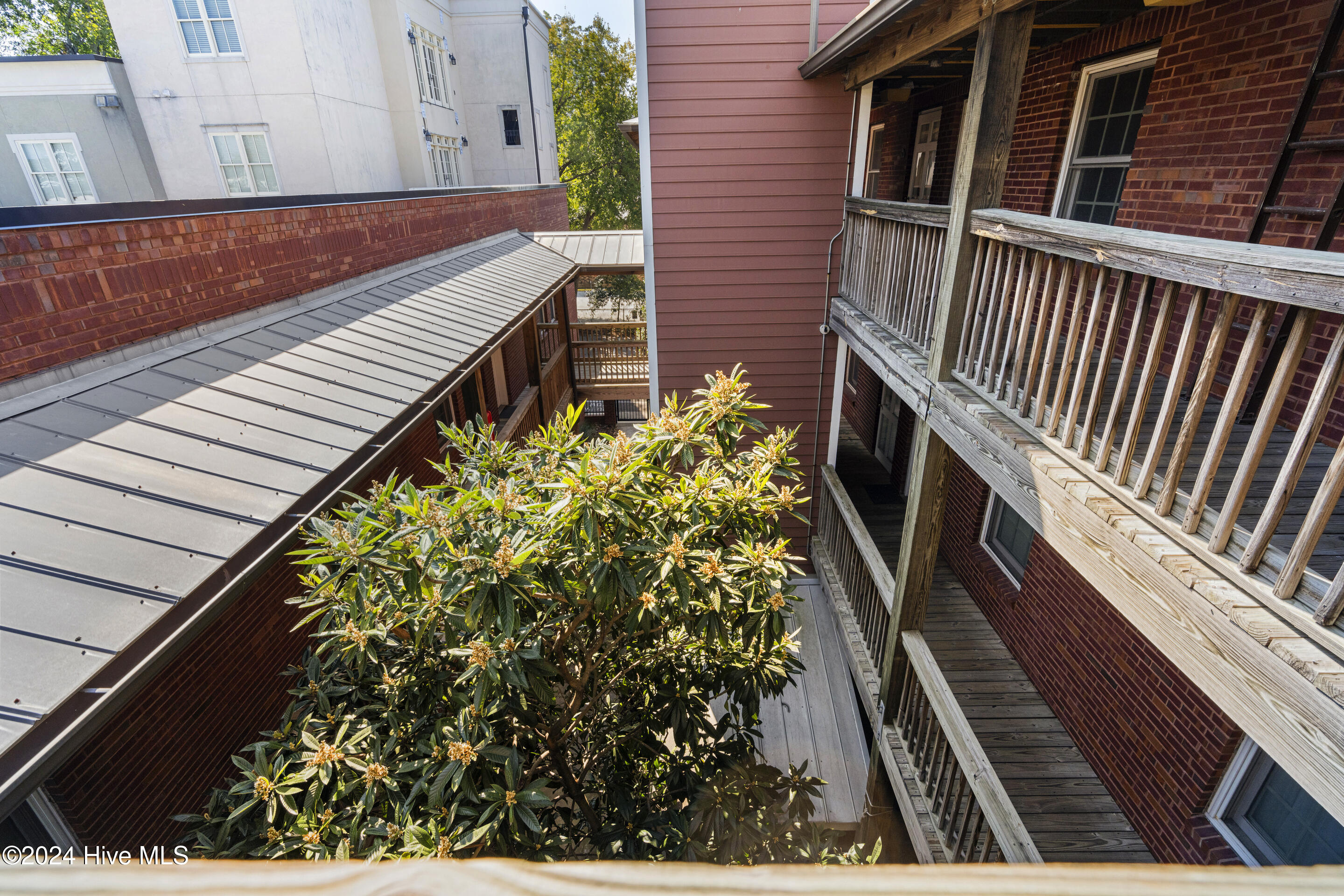 215 S Water Street Apt 305 Property Photo 26
