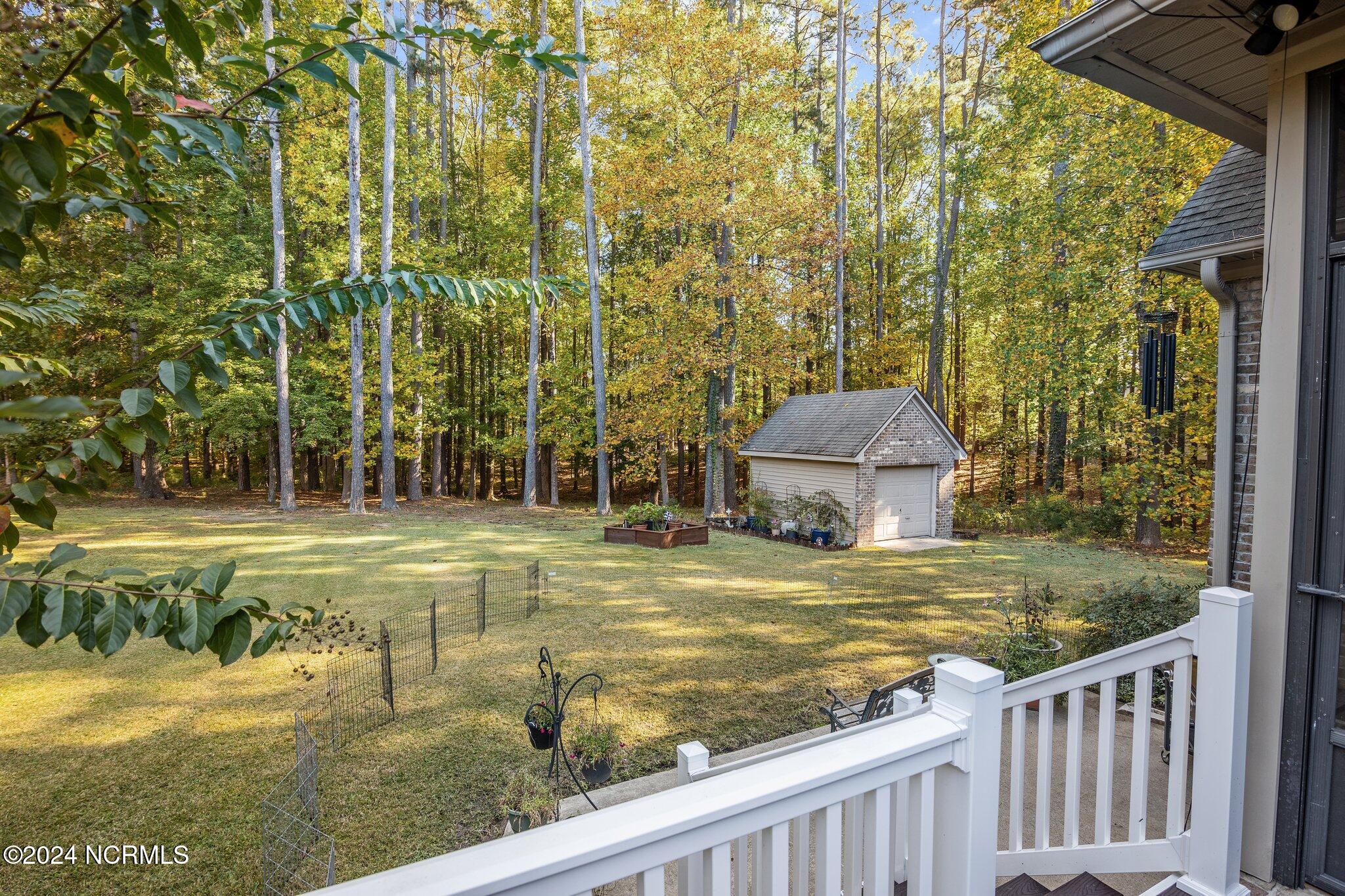 909 Potomac Drive Property Photo 7
