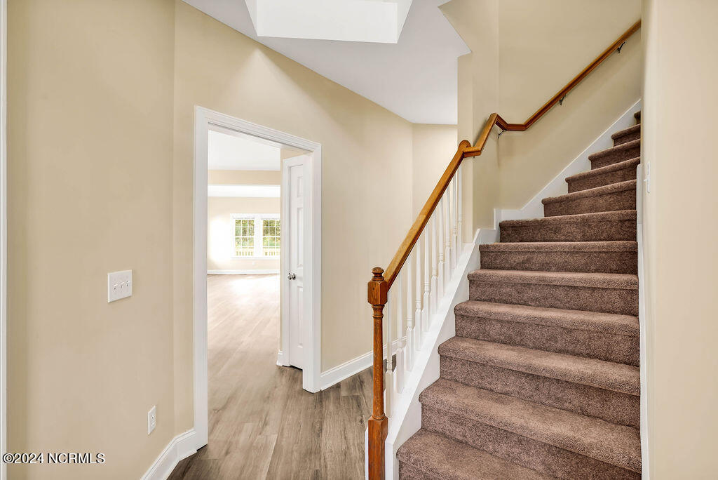 5104 Boss Court Property Photo 3