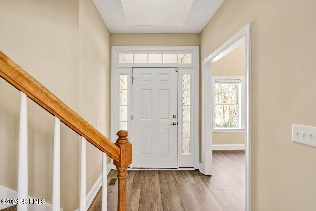5104 Boss Court Property Photo 4