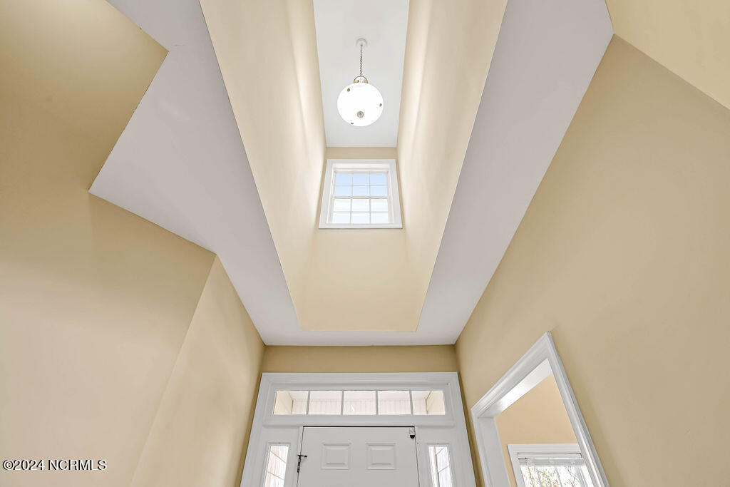 5104 Boss Court Property Photo 5