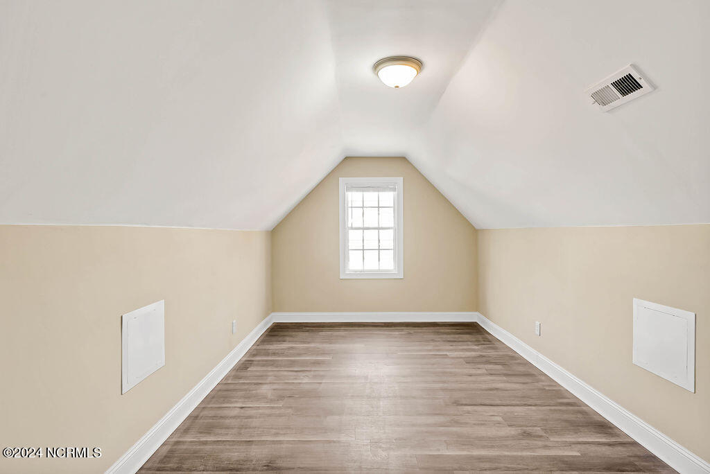 5104 Boss Court Property Photo 26