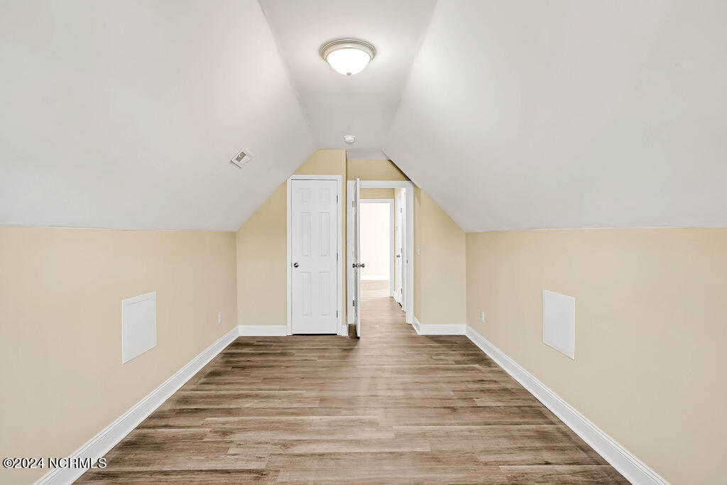 5104 Boss Court Property Photo 27