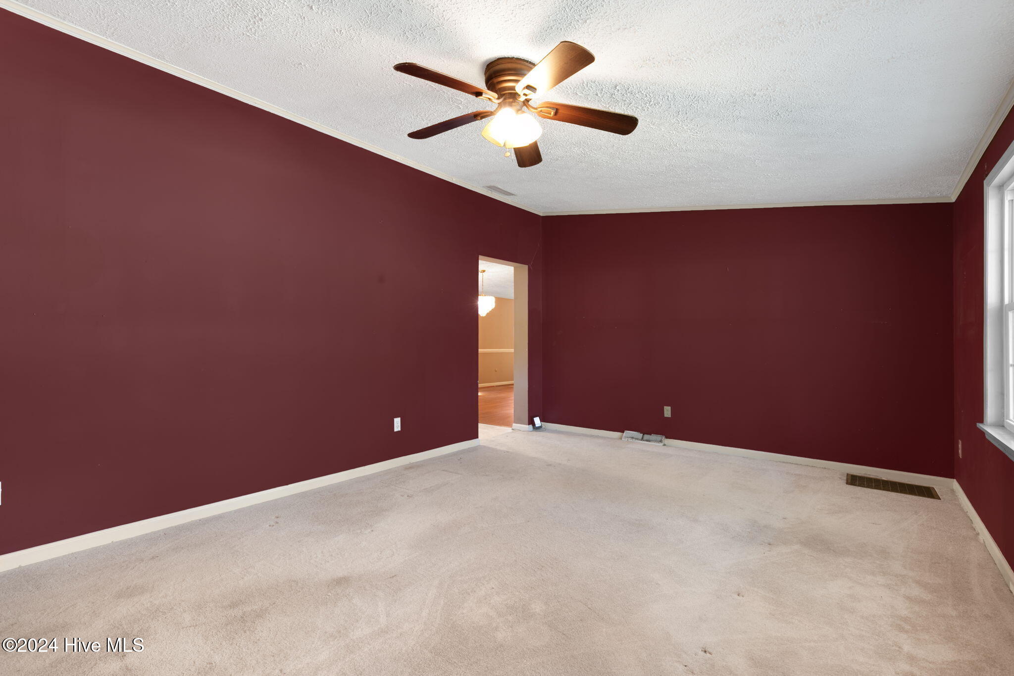 5907 W Baker Road Property Photo 5