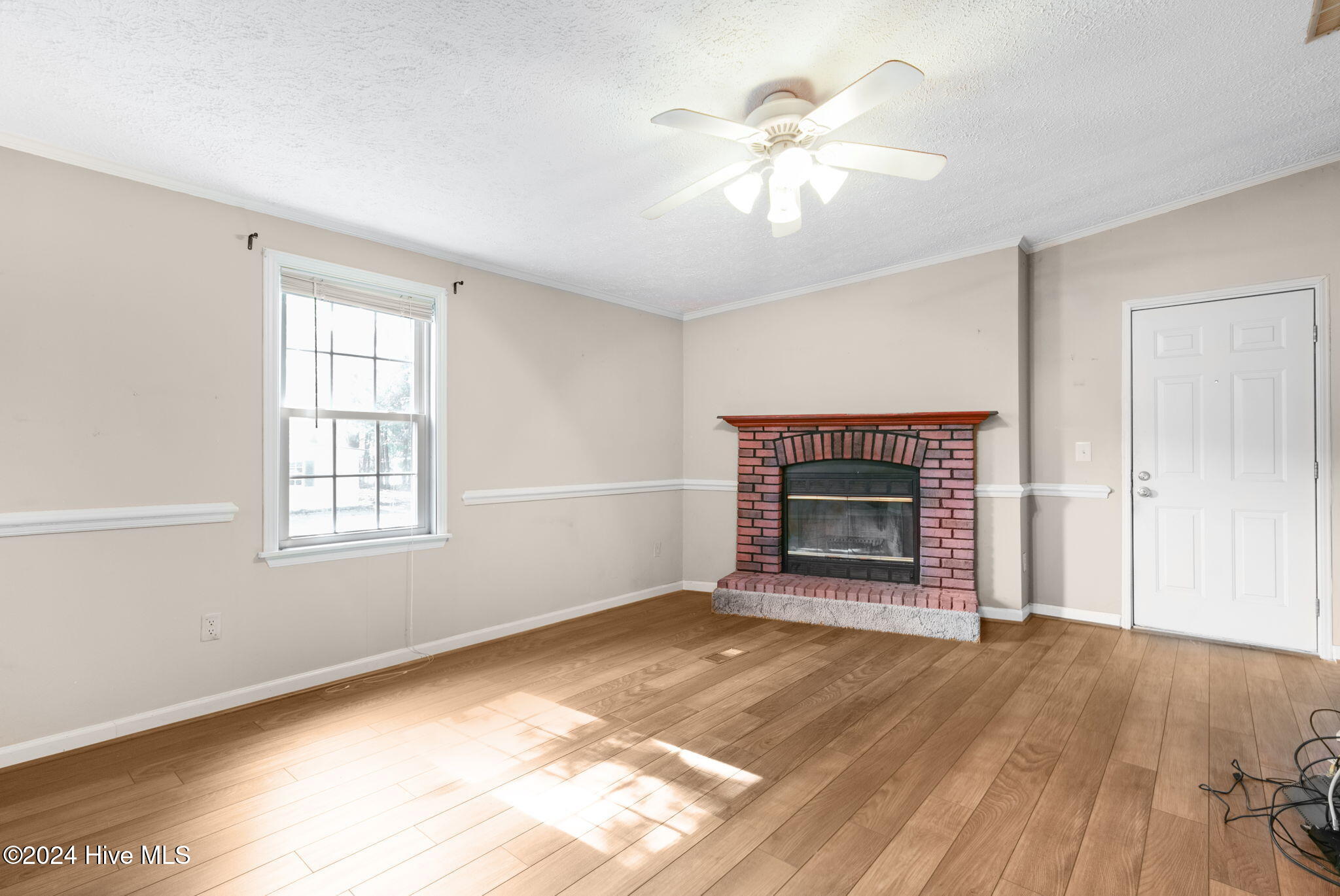 5907 W Baker Road Property Photo 13