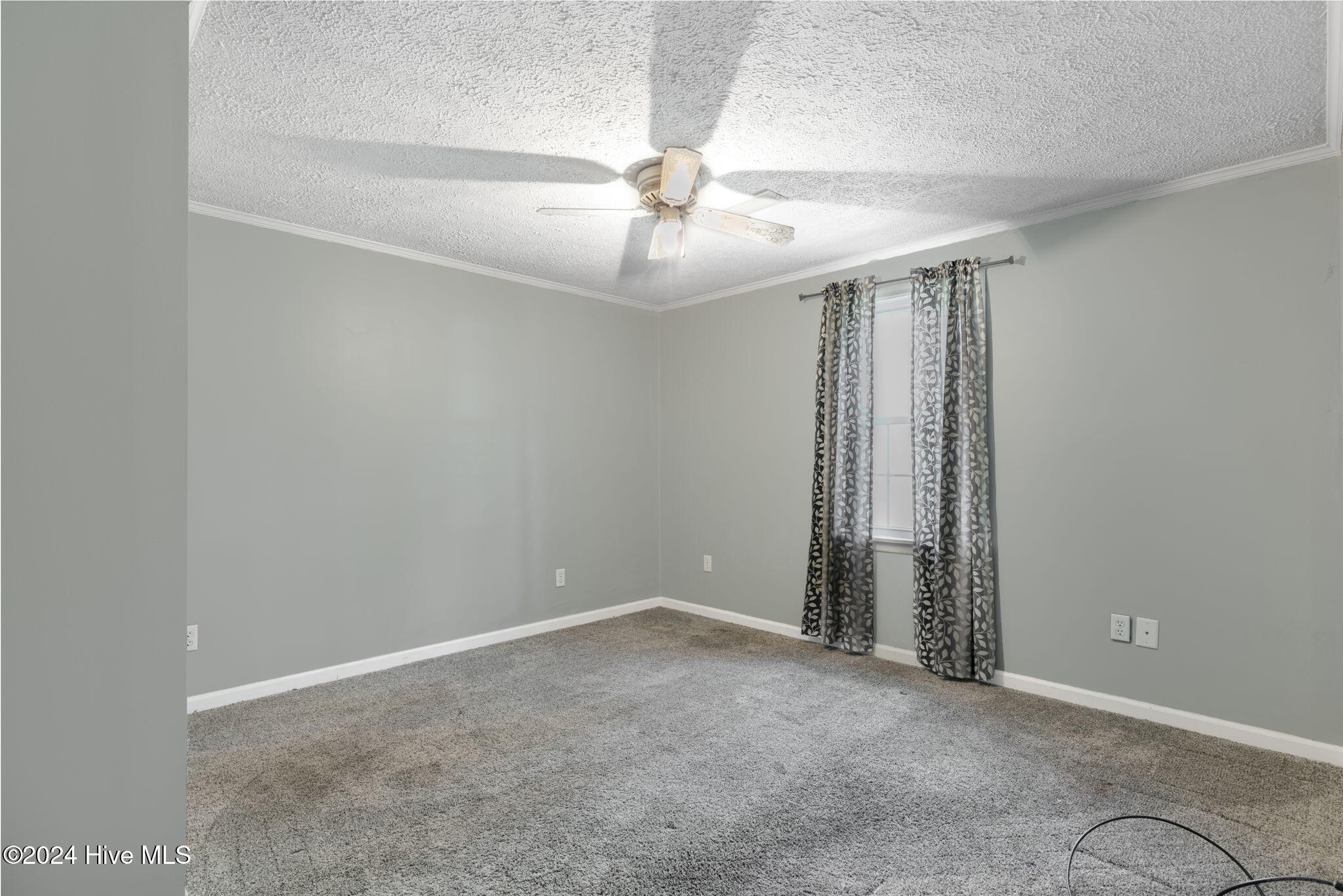 5907 W Baker Road Property Photo 21
