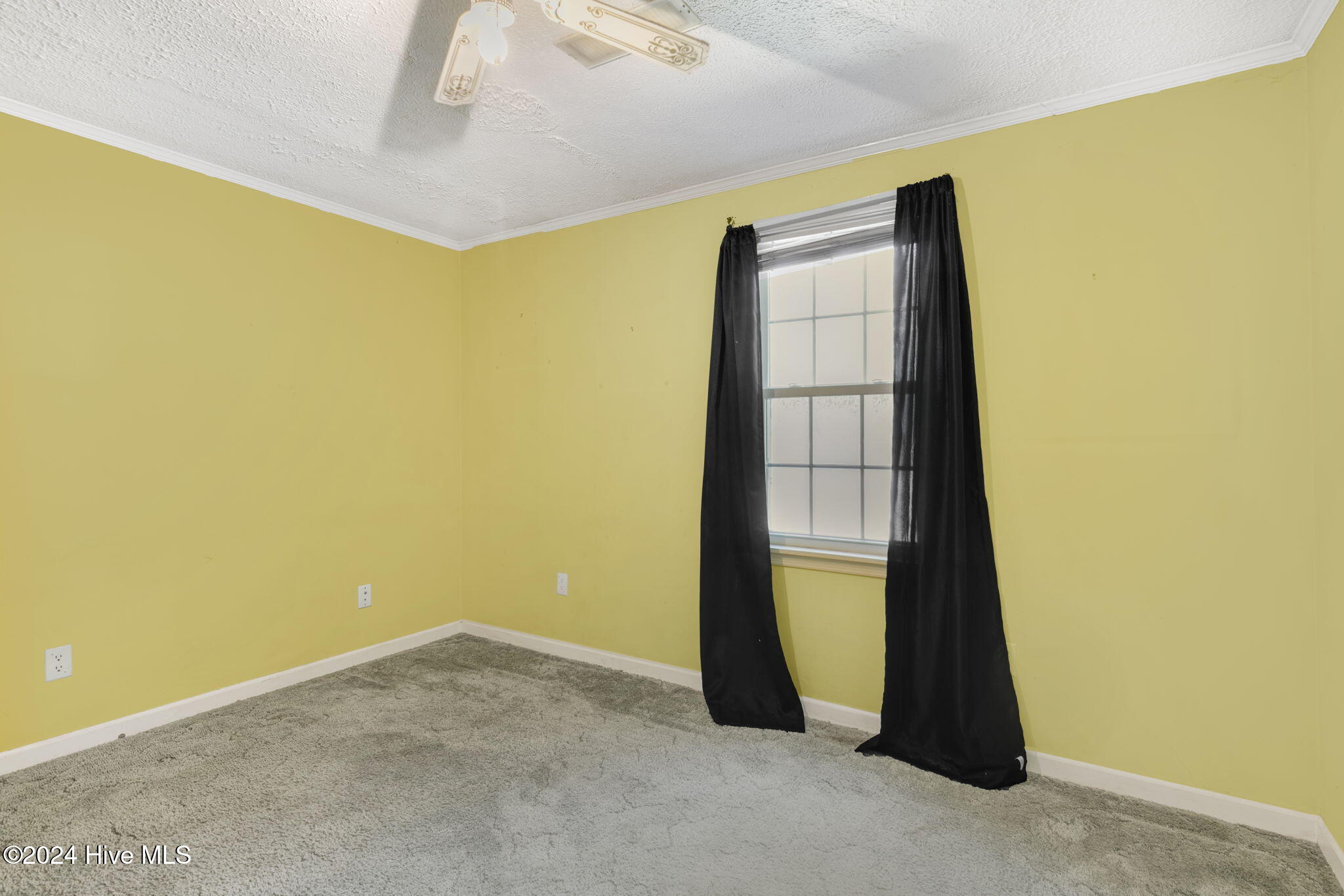 5907 W Baker Road Property Photo 26