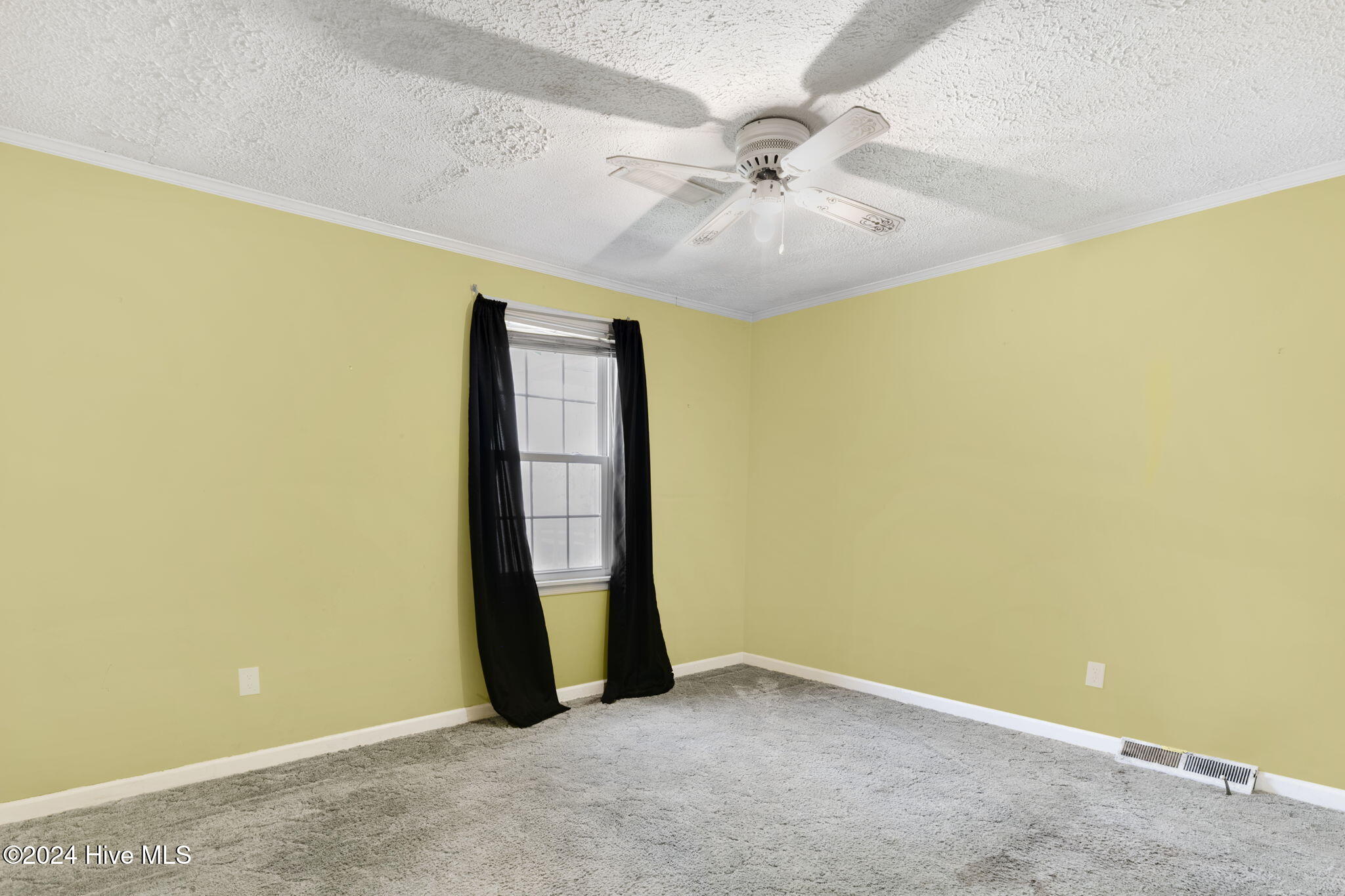 5907 W Baker Road Property Photo 27